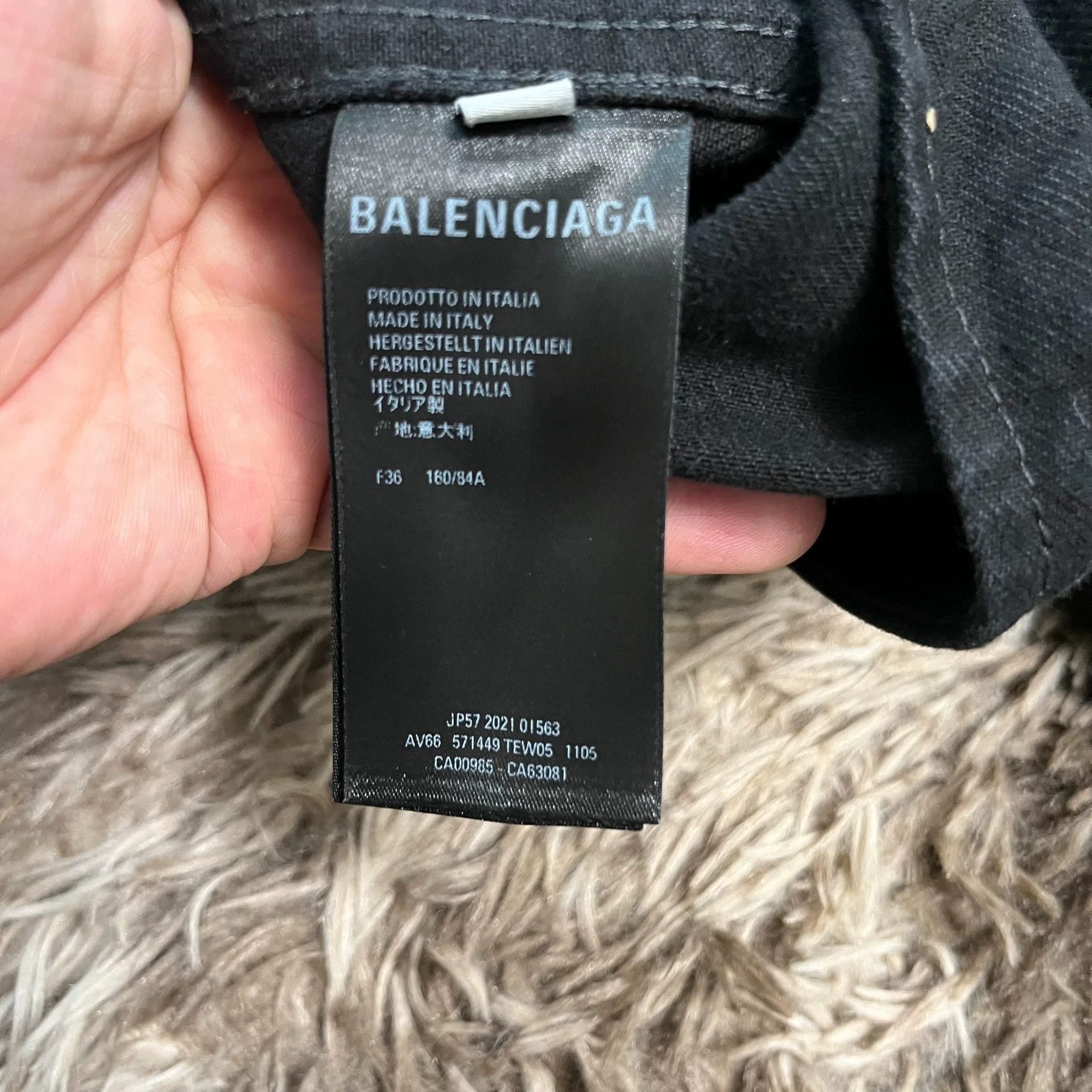 Balenciaga Balenciaga rhinestone logo washed and worn denim jacket Size US S / EU 44-46 / 1 - 5 Thumbnail