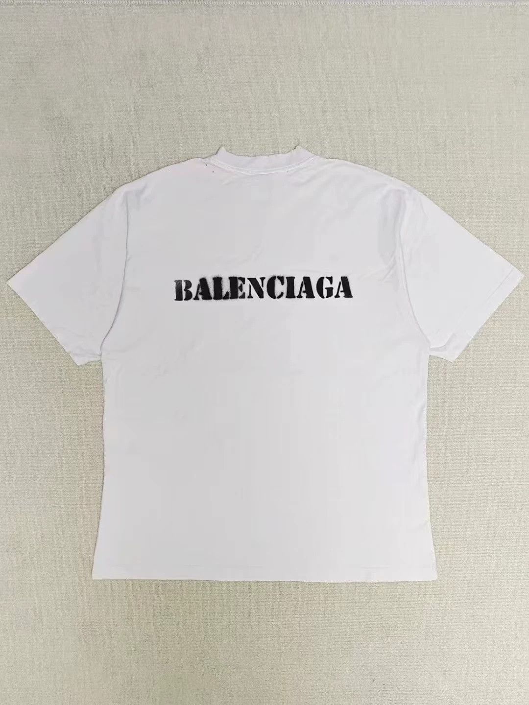 Balenciaga Balenciaga 24ss white inkjet font blurred short sleeved T-shirt Size US S / EU 44-46 / 1 - 2 Thumbnail