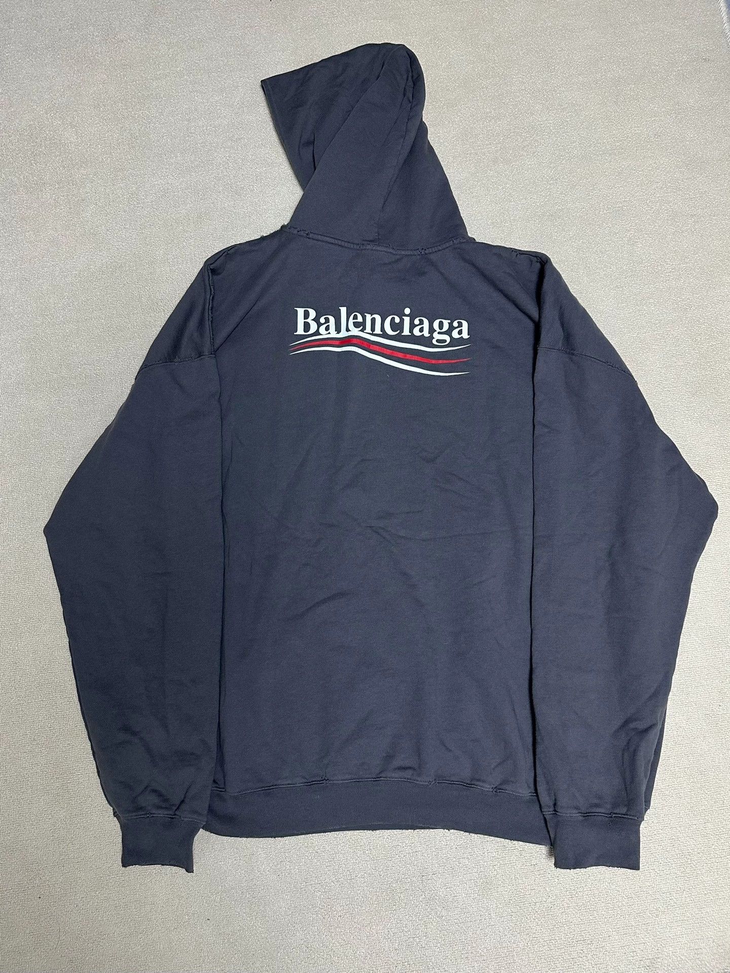 Balenciaga Balenciaga 23ss destroys Coca Cola print with shattered logo hooded sweatshirt Size US XS / EU 42 / 0 - 2 Thumbnail