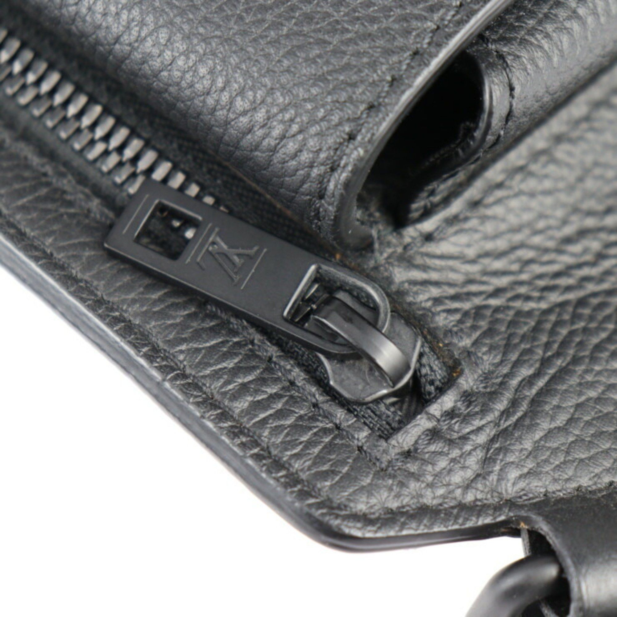 Louis Vuitton Louis Vuitton Take Off Sling Body Bag M57081 Grained Leather Noir Black LV Waist Size ONE SIZE - 5 Thumbnail
