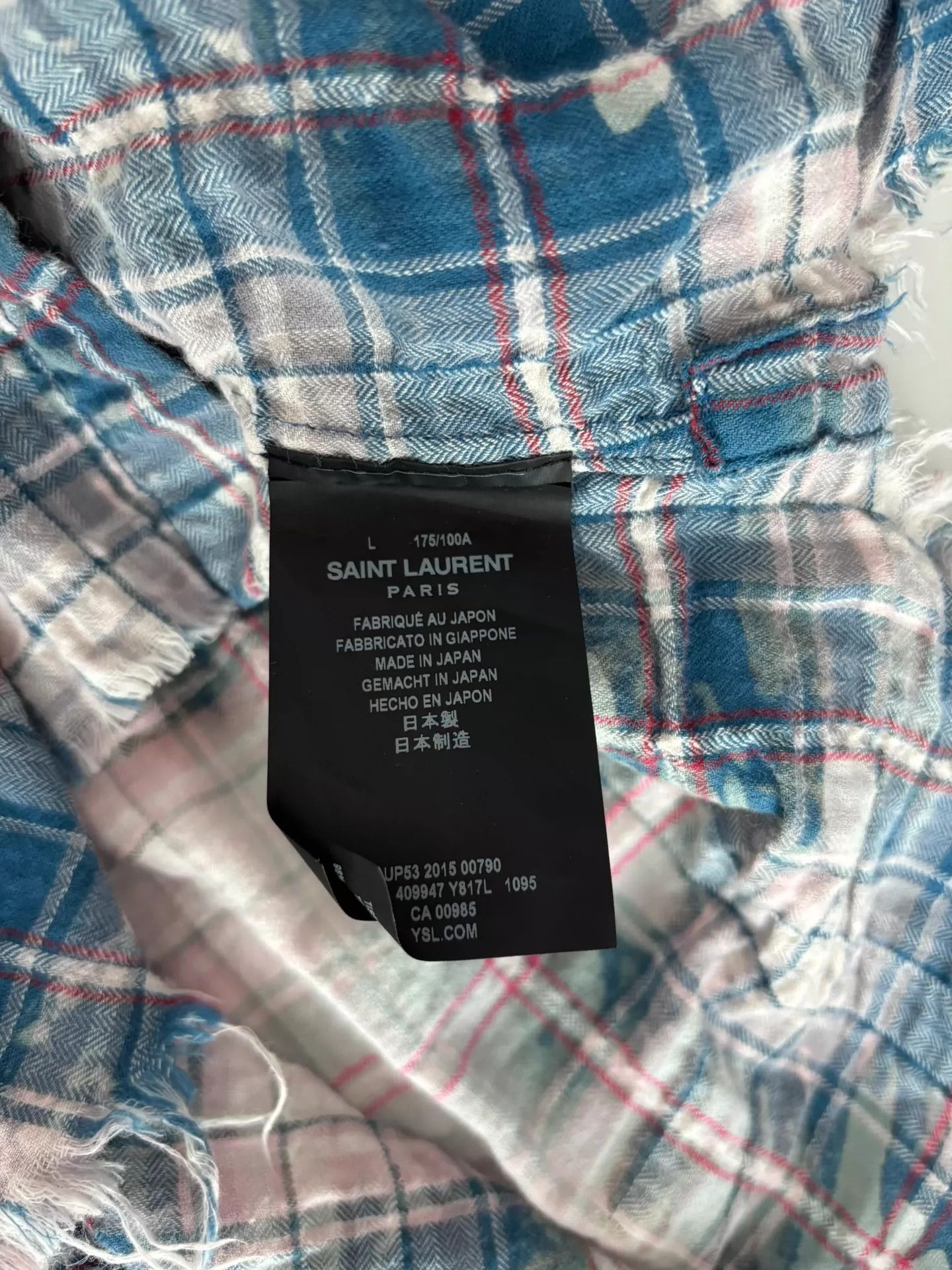 Saint Laurent Paris Saint Laurent Paris Blue and white rendered shirt Size US L / EU 52-54 / 3 - 4 Thumbnail