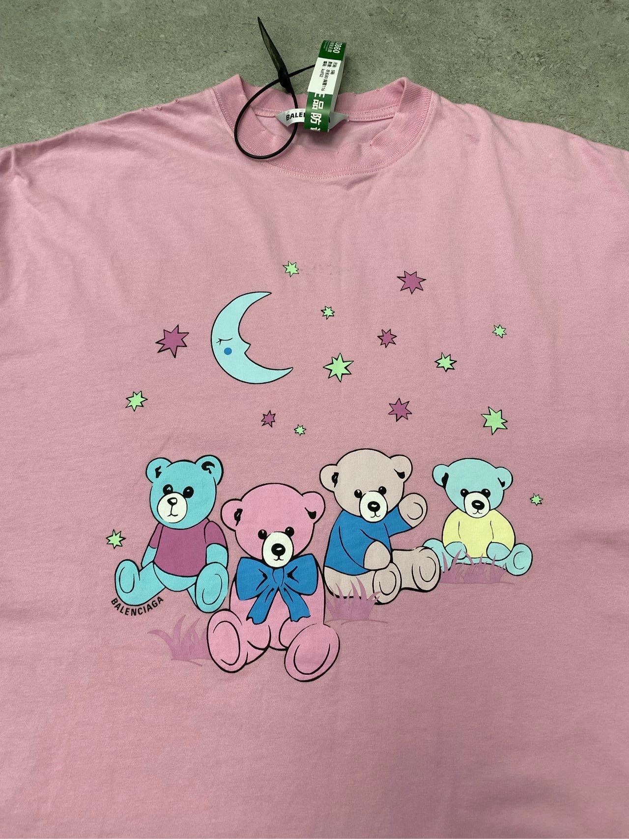 Balenciaga Balenciaga loose long sleeved T-shirt with teddy bear print Size US S / EU 44-46 / 1 - 3 Thumbnail