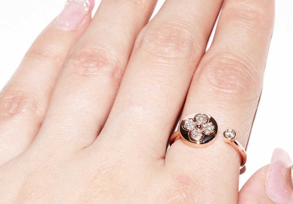 Louis Vuitton Louis Vuitton Louis Vuitton K18PG Diamond Ring Q9O85G Metal Ring Q9O85G in Great Condition Size ONE SIZE - 6 Thumbnail