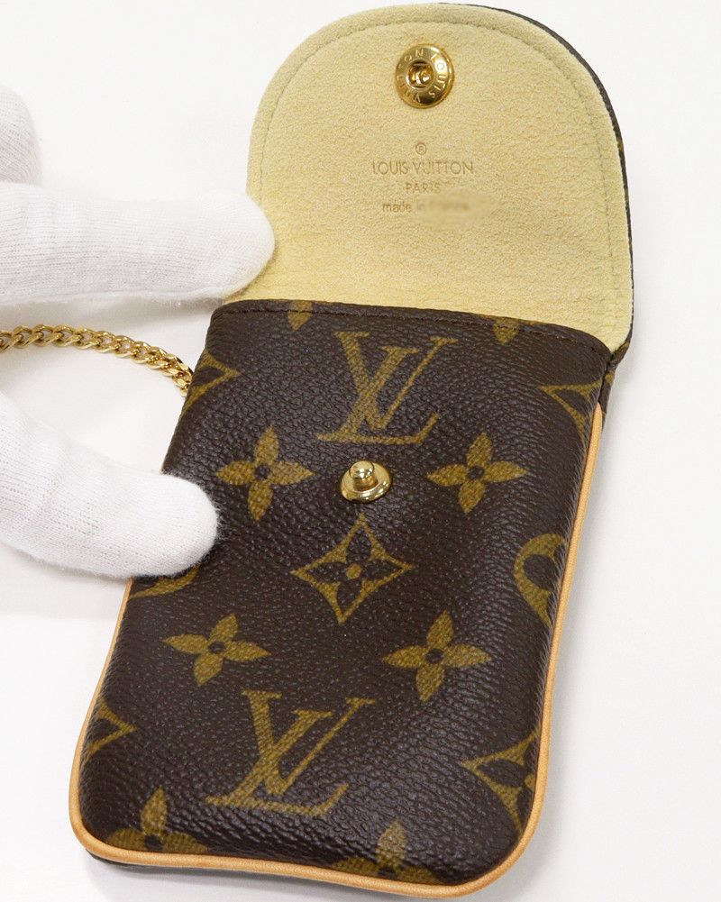 Louis Vuitton Louis Vuitton Louis Vuitton Monogram Canvas Phone Case MM M66546 Canvas Other M66546 in Pristine Condition Size ONE SIZE - 3 Thumbnail