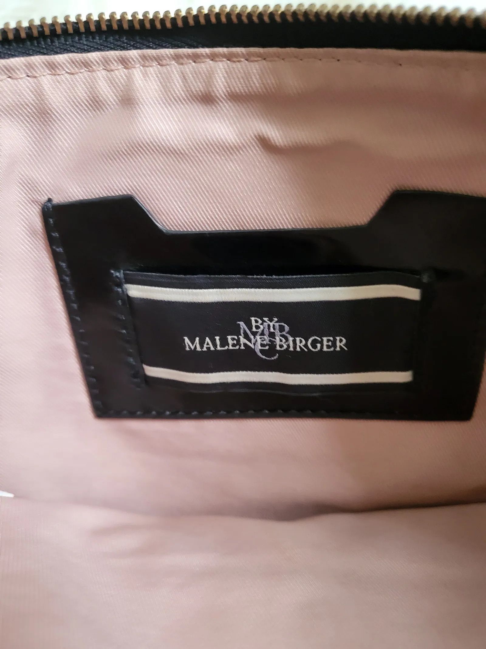 By Malene Birger By Malene Birger Taddao Clutch. bag Size ONE SIZE - 2 Thumbnail