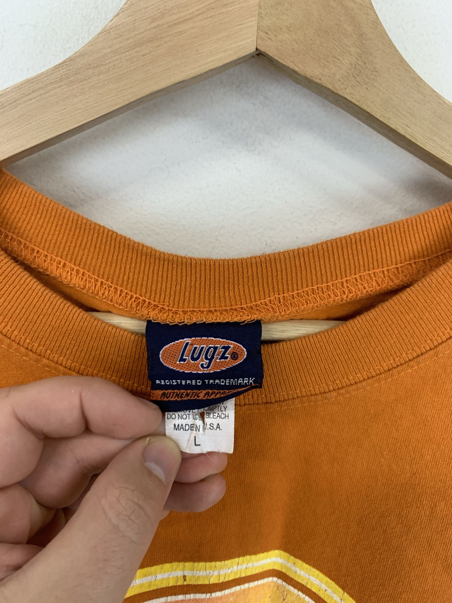 Lugz × Vintage Vintage Lugz Sport Y2k 1990s Tee Size L Size US L / EU 52-54 / 3 - 3 Thumbnail