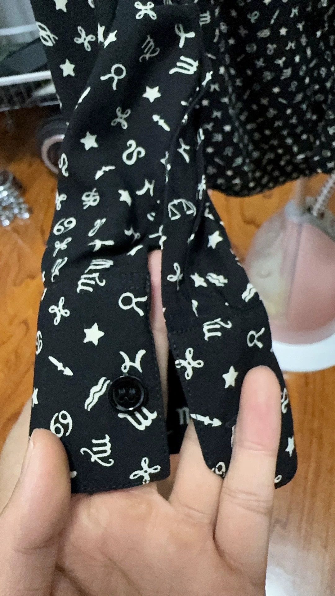 Saint Laurent Paris Saint Laurent Paris Constellation shirt Size US S / EU 44-46 / 1 - 4 Thumbnail