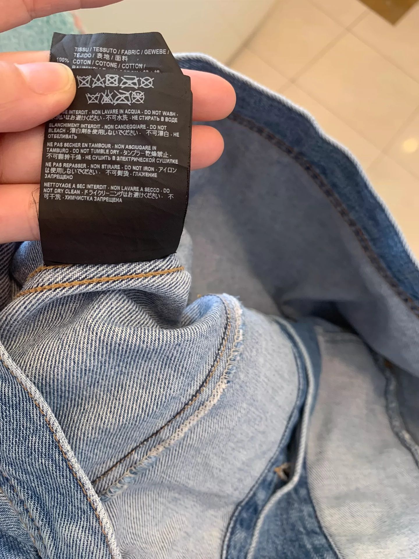 Saint Laurent Paris Saint Laurent Paris Women's cat denim jacket Size US XS / EU 42 / 0 - 8 Thumbnail