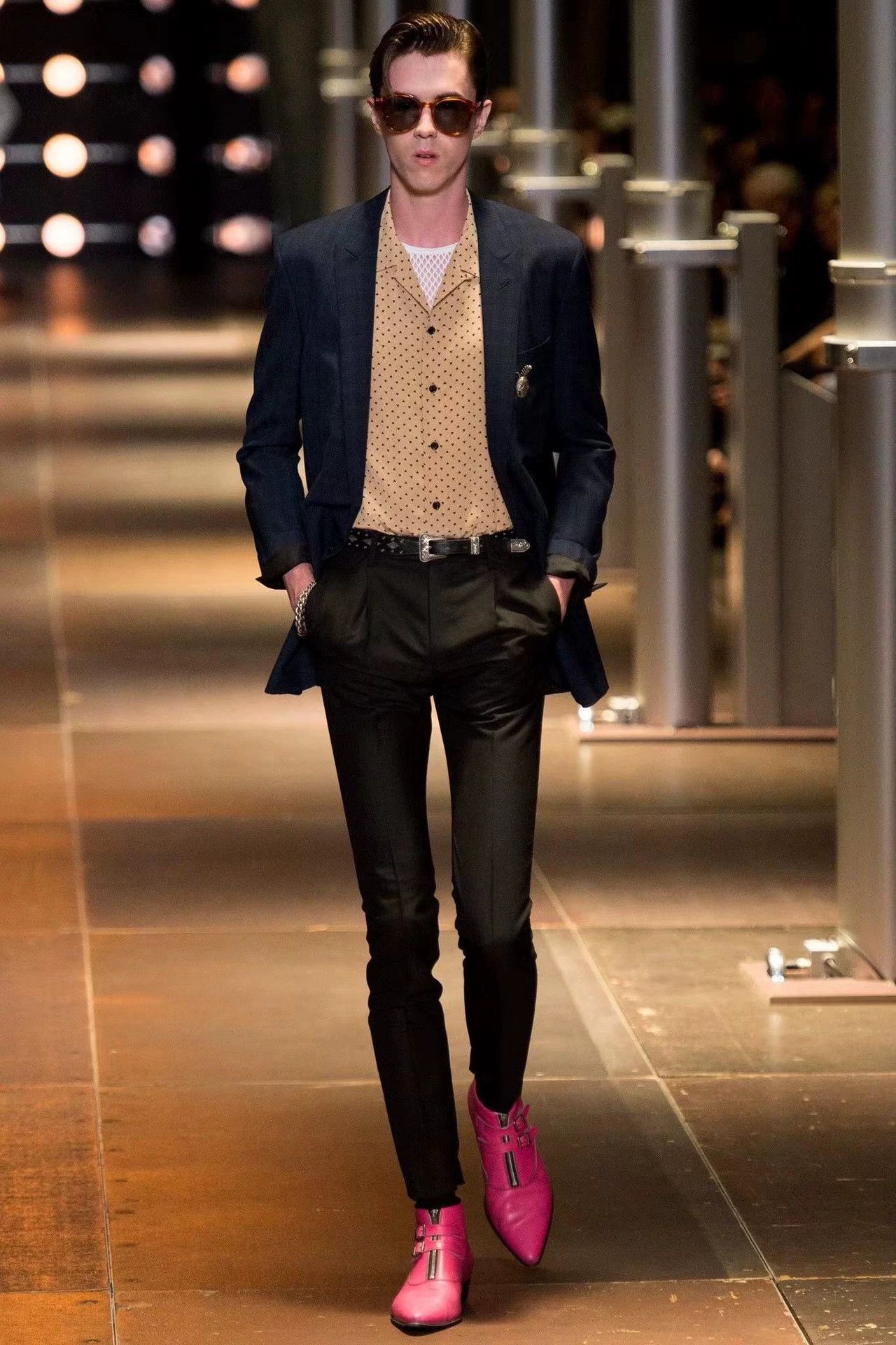 Saint Laurent Paris Saint Laurent Paris Cuban collar triangle printed shirt Size US XS / EU 42 / 0 - 5 Thumbnail