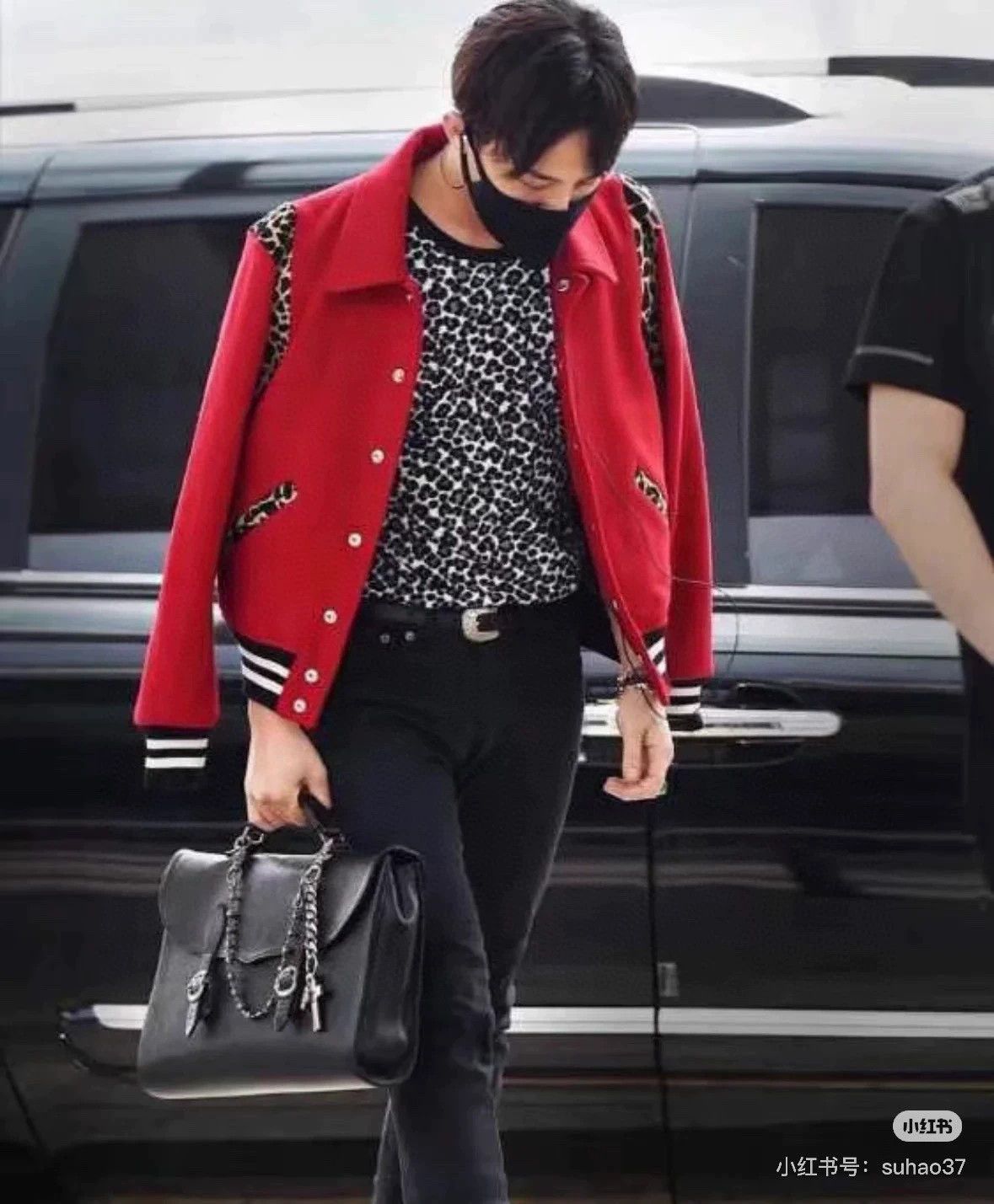 Saint Laurent Paris Saint Laurent Paris Red leopard print baseball jacket Size US XS / EU 42 / 0 - 9 Thumbnail