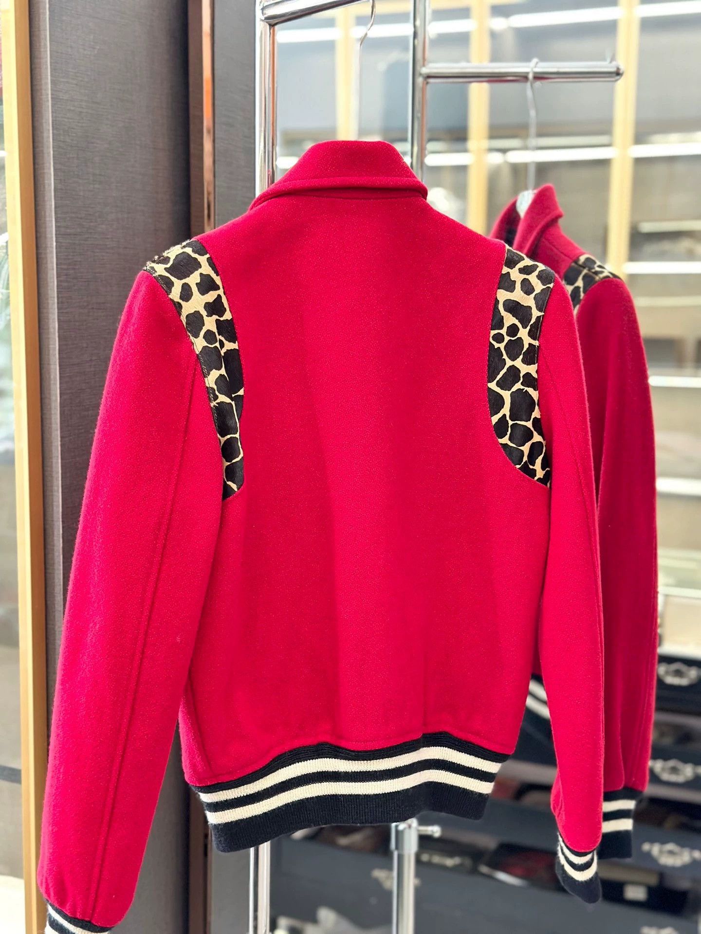 Saint Laurent Paris Saint Laurent Paris Red leopard print baseball jacket Size US XS / EU 42 / 0 - 3 Thumbnail