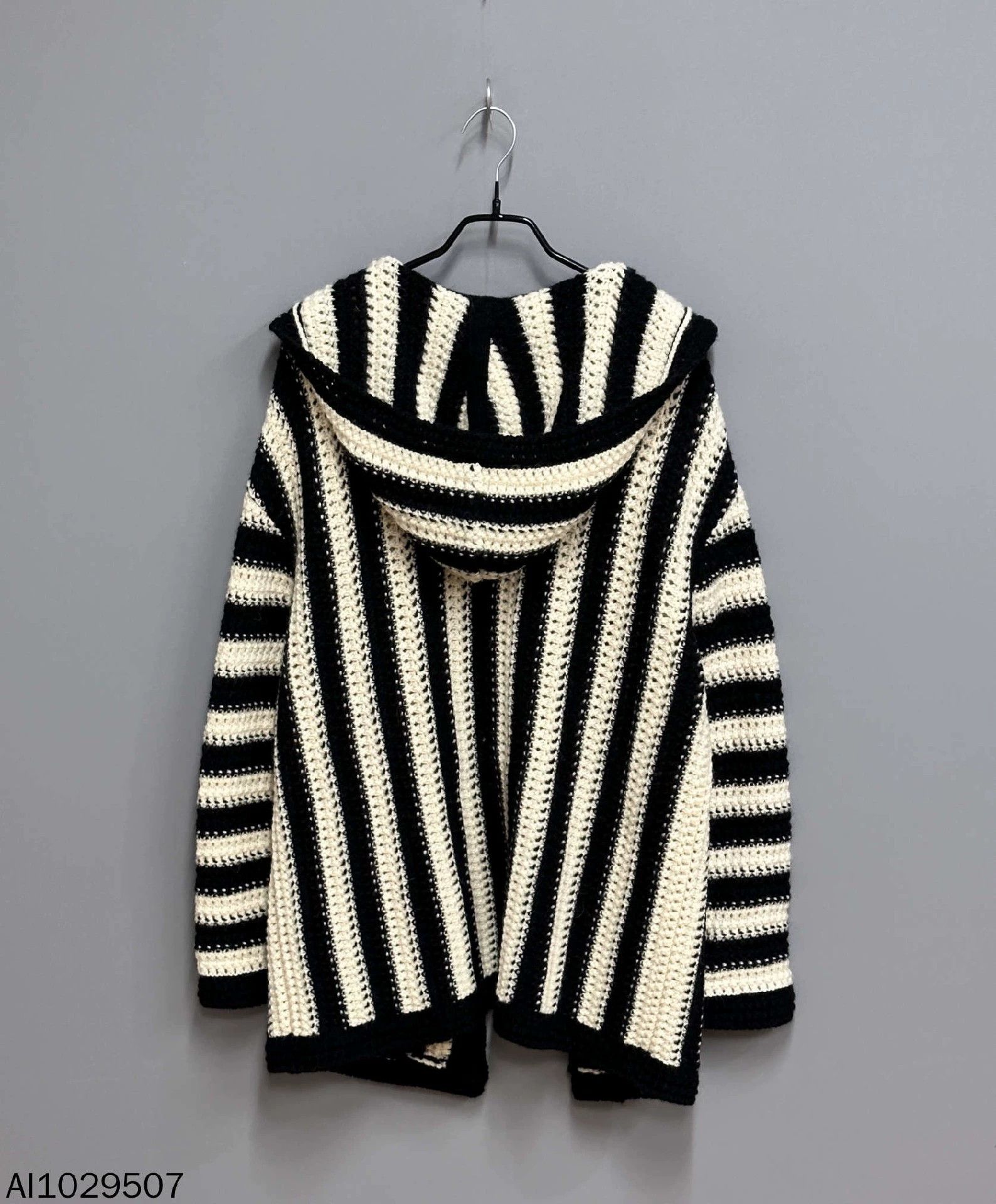 Saint Laurent Paris Saint Laurent Paris Black and white striped knitted sweater Size US S / EU 44-46 / 1 - 2 Thumbnail