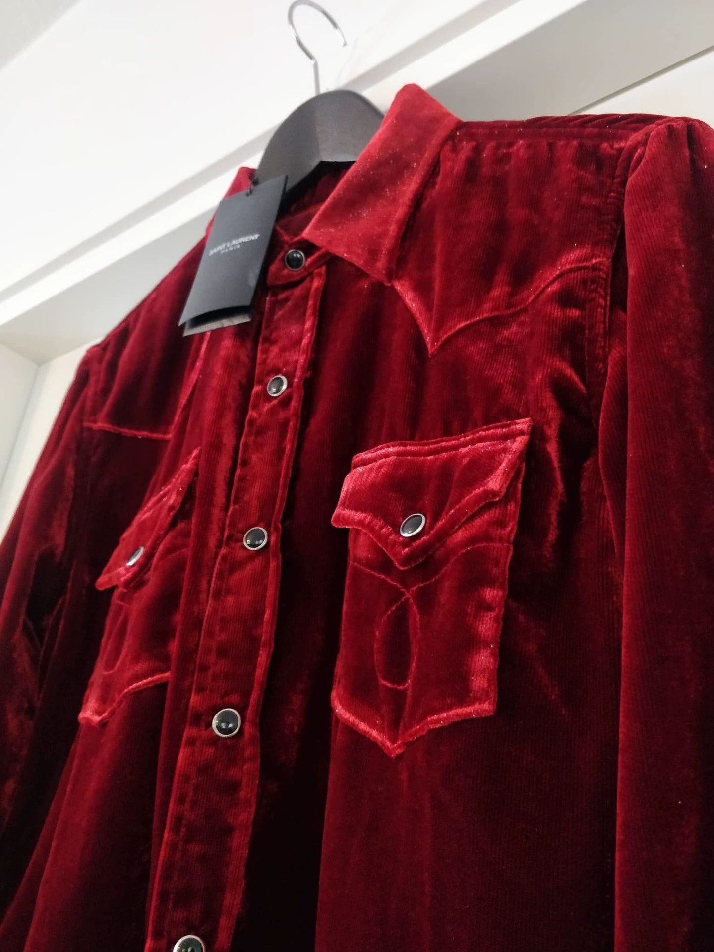 Saint Laurent Paris Saint Laurent Paris Red velvet shirt Size US L / EU 52-54 / 3 - 3 Thumbnail