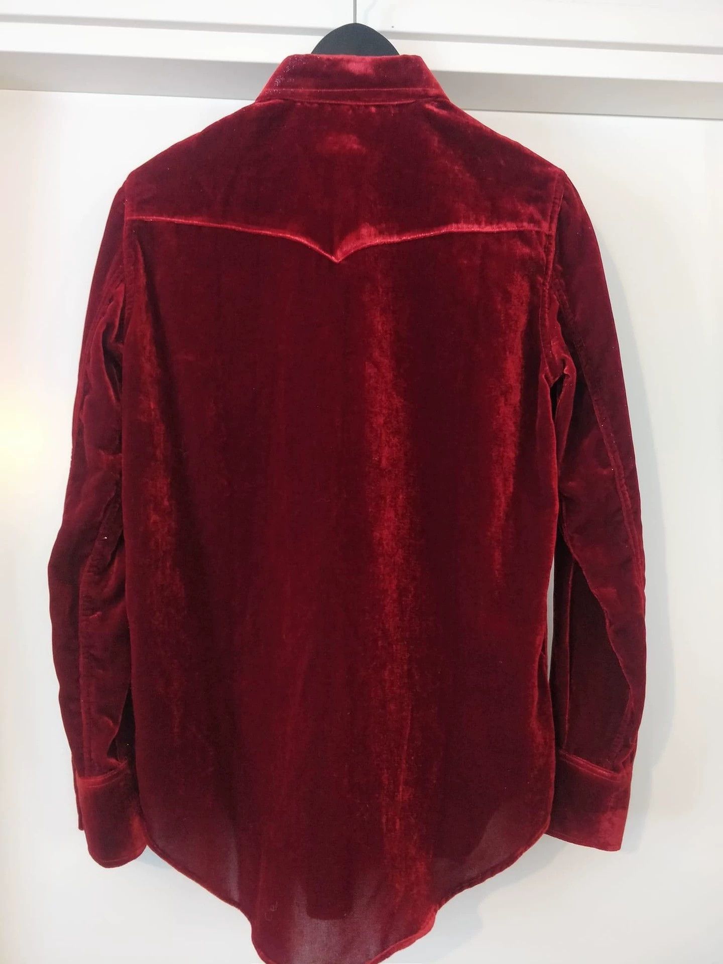 Saint Laurent Paris Saint Laurent Paris Red velvet shirt Size US L / EU 52-54 / 3 - 2 Thumbnail