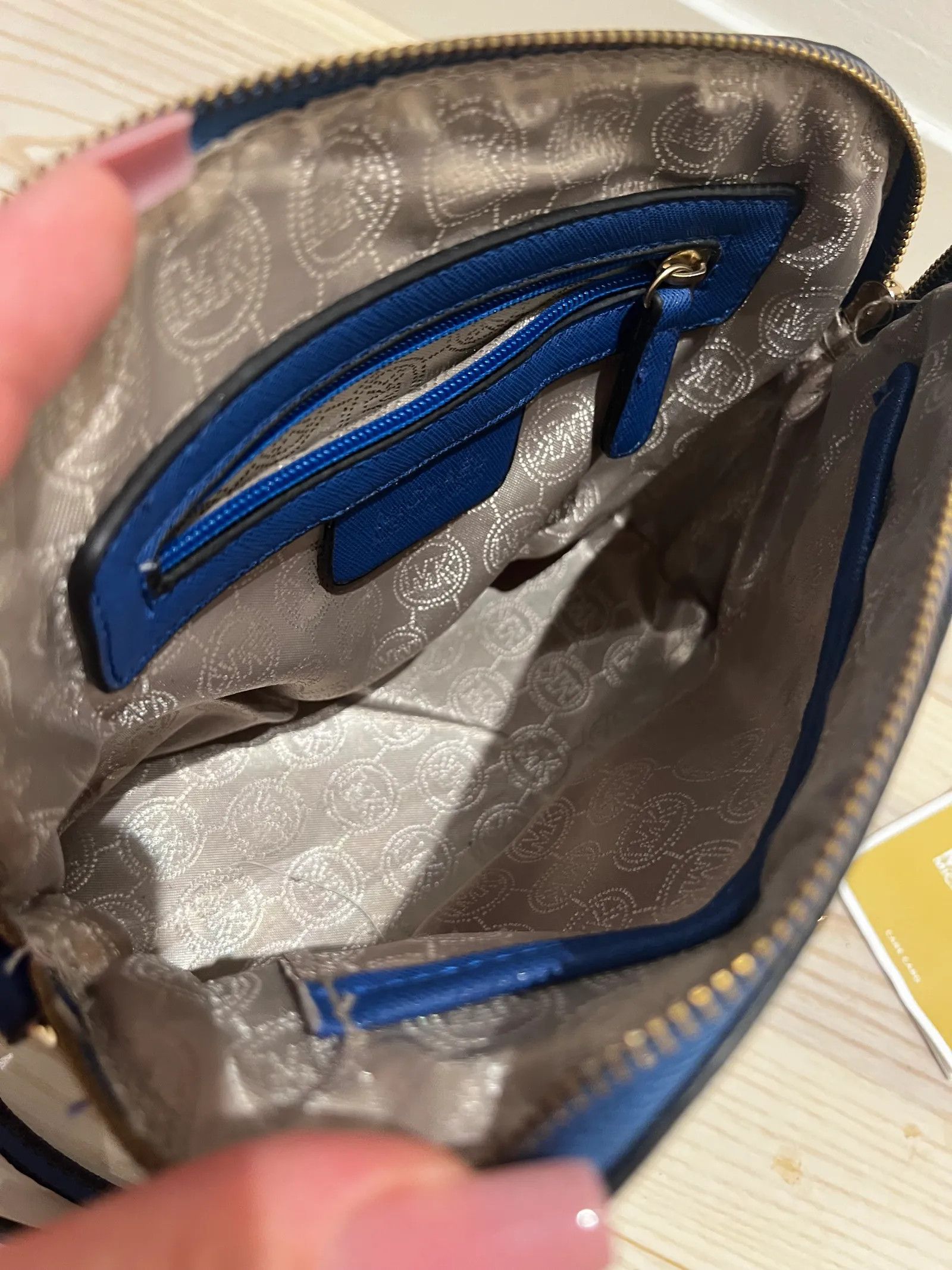 Michael Kors Michael Kors Bucket Bag Size ONE SIZE - 3 Thumbnail