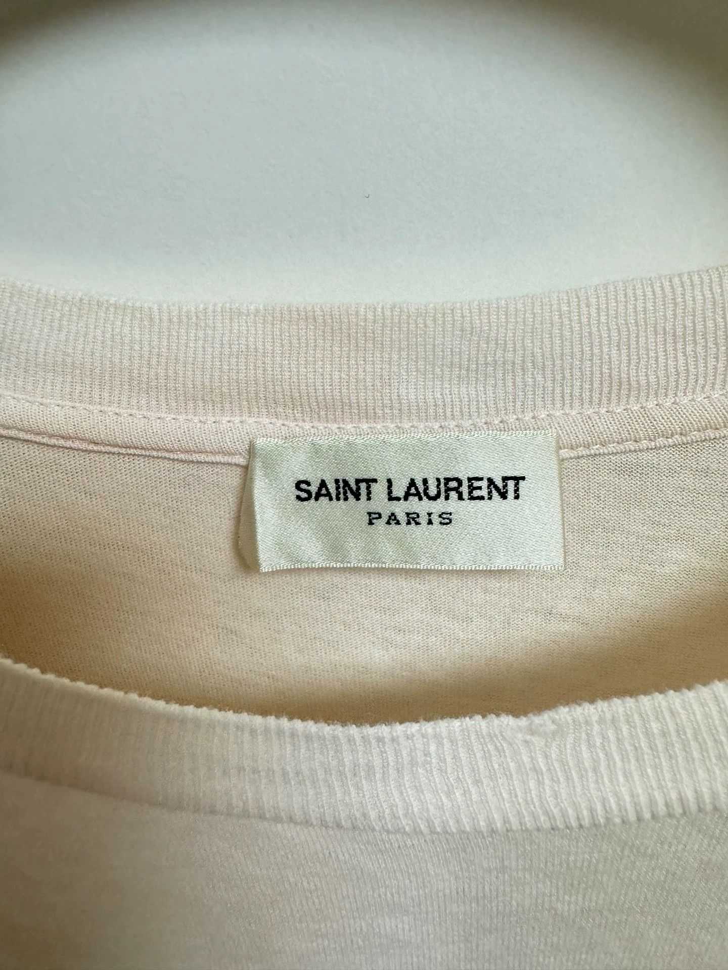 Saint Laurent Paris Saint Laurent Paris Basic logo short sleeved shirt Size US S / EU 44-46 / 1 - 3 Thumbnail