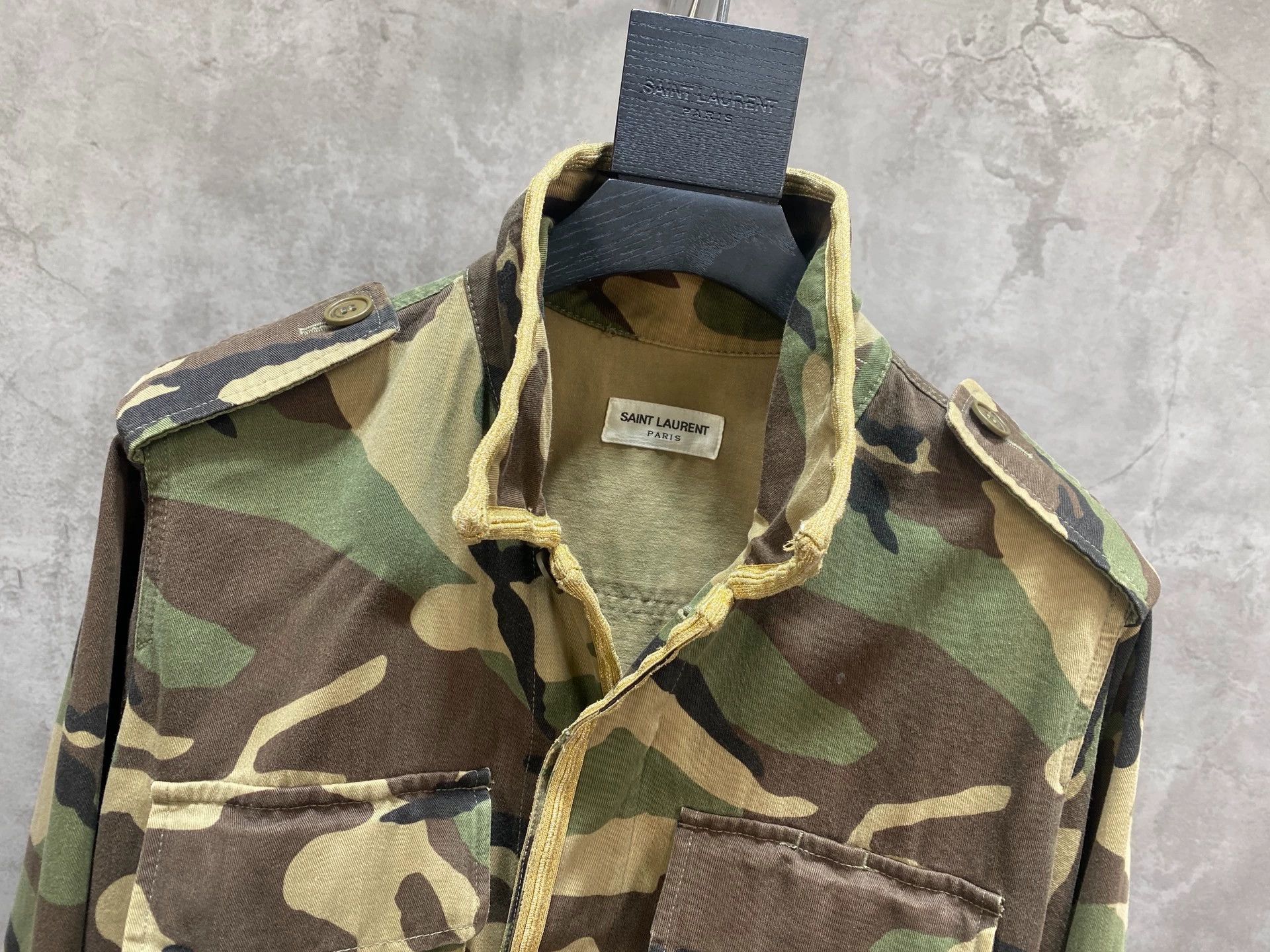 Saint Laurent Paris Saint Laurent Paris Gold thread camouflage jacket Size US S / EU 44-46 / 1 - 7 Thumbnail