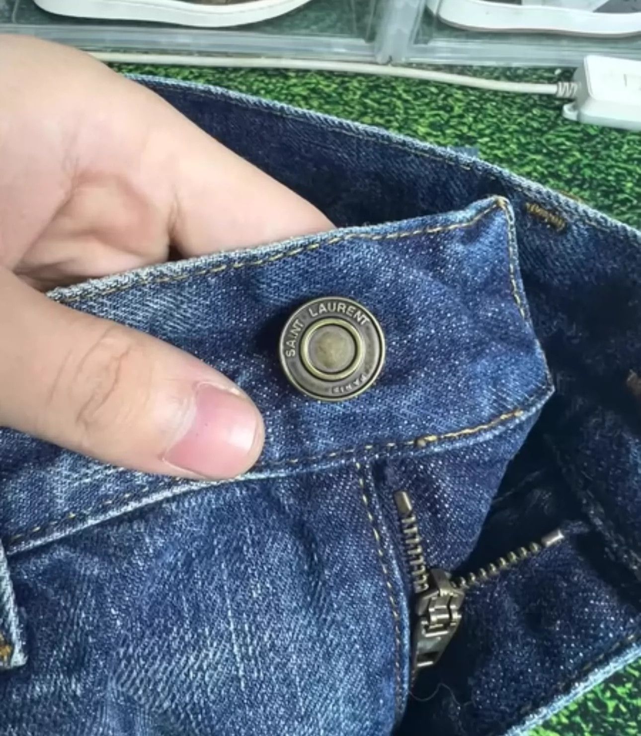 Saint Laurent Paris Saint Laurent Paris D02 Knife Cutting Jeans Size US 30 / EU 46 - 7 Thumbnail