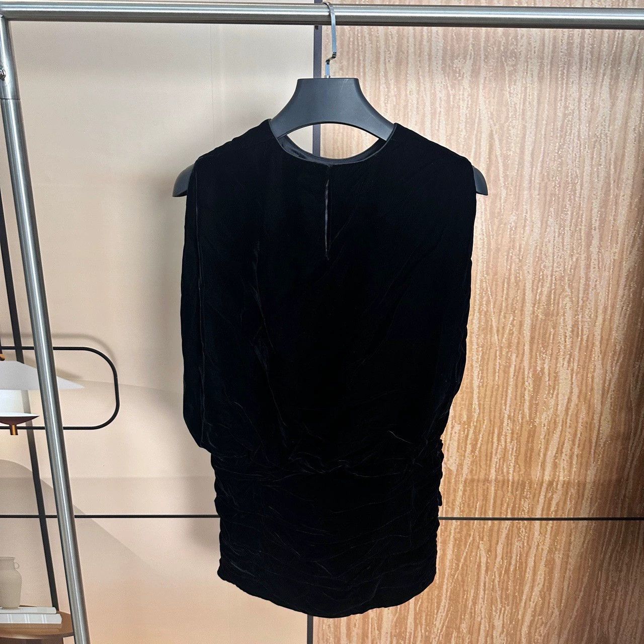 Saint Laurent Paris Saint Laurent Paris Black Swan pleated skirt Size US 40 / EU 56 - 2 Thumbnail