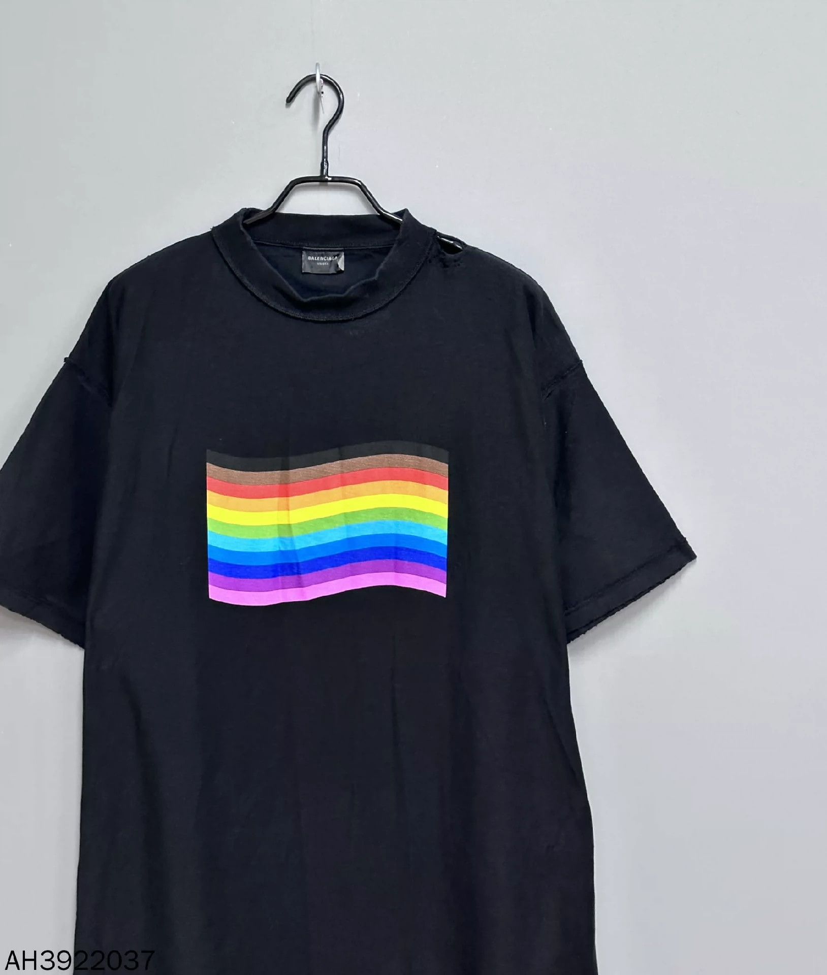 Balenciaga Balenciaga 24 new rainbow short sleeves Size US L / EU 52-54 / 3 - 2 Thumbnail