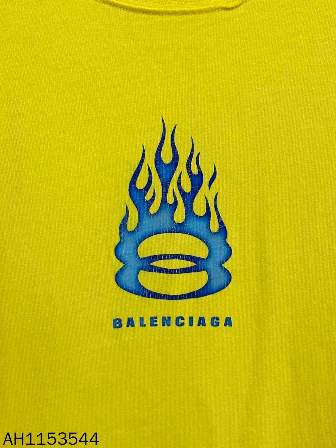 Balenciaga Balenciaga Short sleeved Size US XL / EU 56 / 4 - 5 Thumbnail