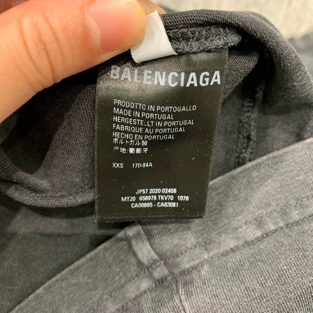 Balenciaga Balenciaga Double sided black flame B washed distressed short sleeved shirt Size US XXS / EU 40 - 8 Thumbnail