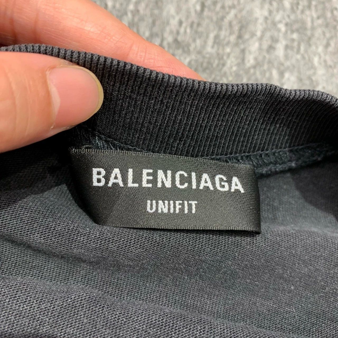 Balenciaga Balenciaga Double sided black flame B washed distressed short sleeved shirt Size US XXS / EU 40 - 7 Thumbnail