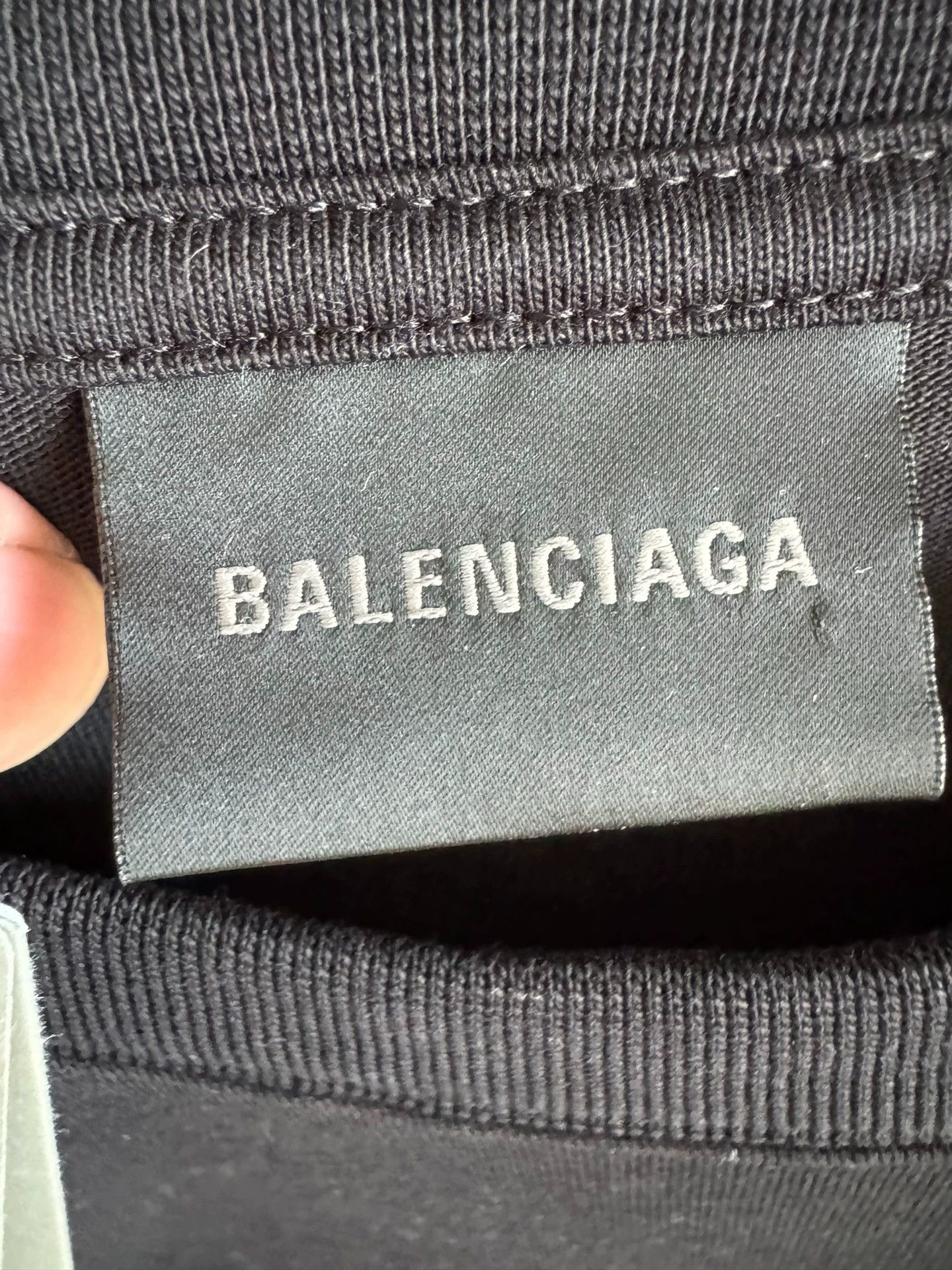 Balenciaga Balenciaga Tape Cola Short Sleeve Size US M / EU 48-50 / 2 - 3 Thumbnail
