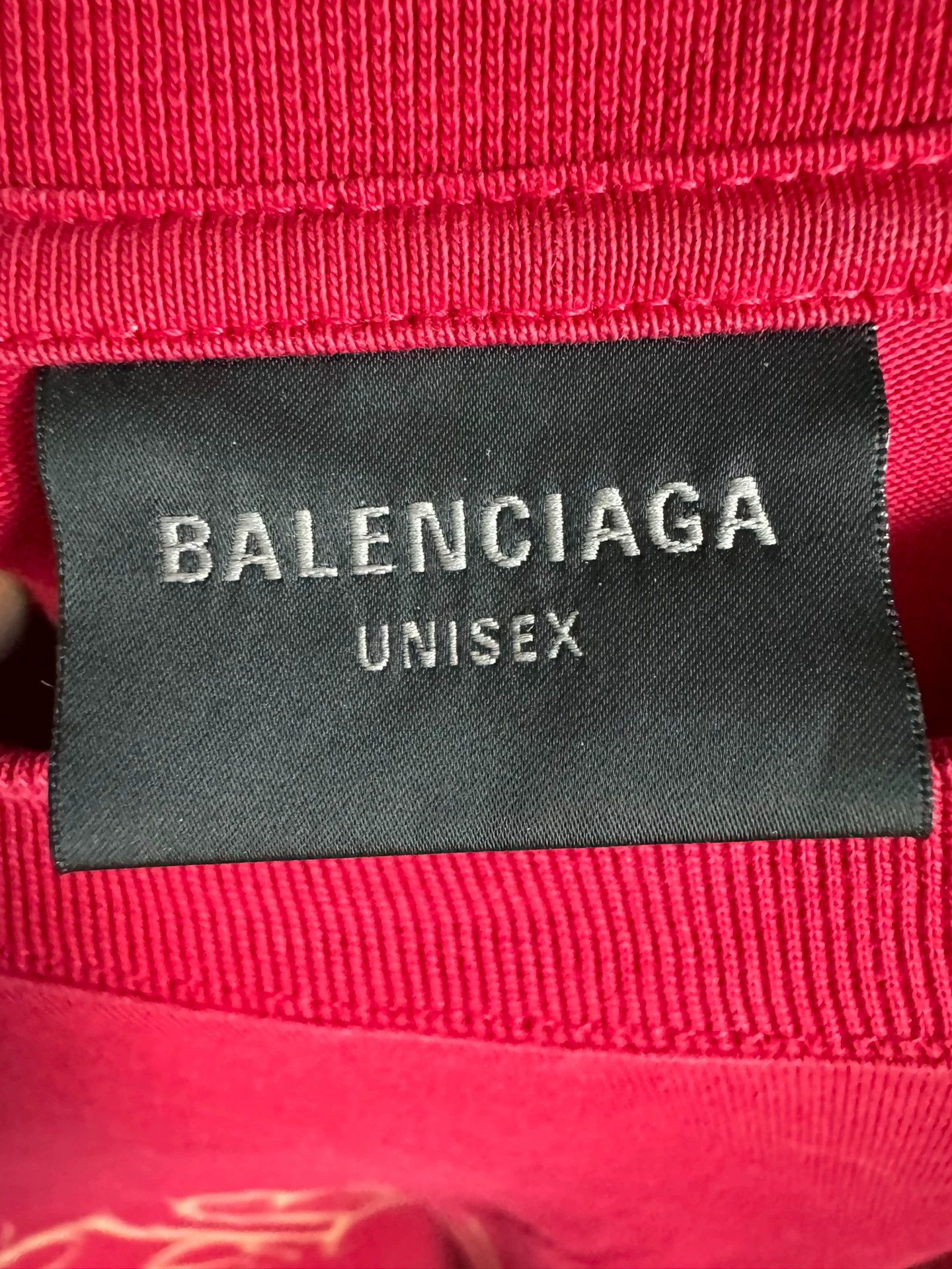 Balenciaga Balenciaga red Sanskrit short sleeved shirt Size US M / EU 48-50 / 2 - 3 Thumbnail