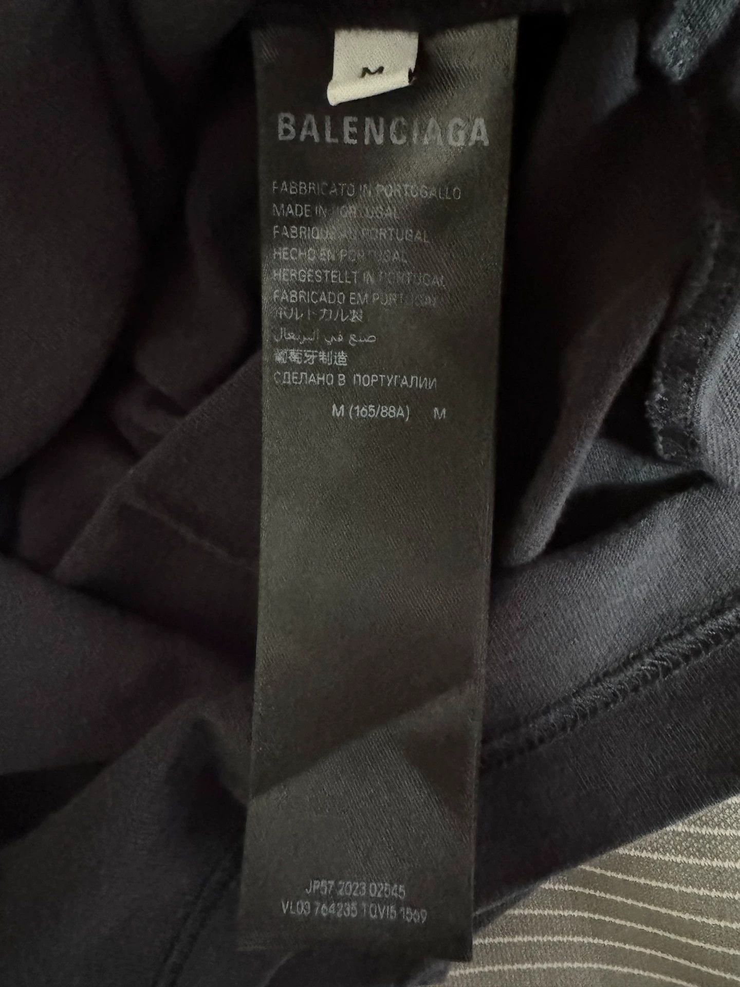 Balenciaga Balenciaga fuzzy cola new short sleeved shirt Size US M / EU 48-50 / 2 - 4 Thumbnail