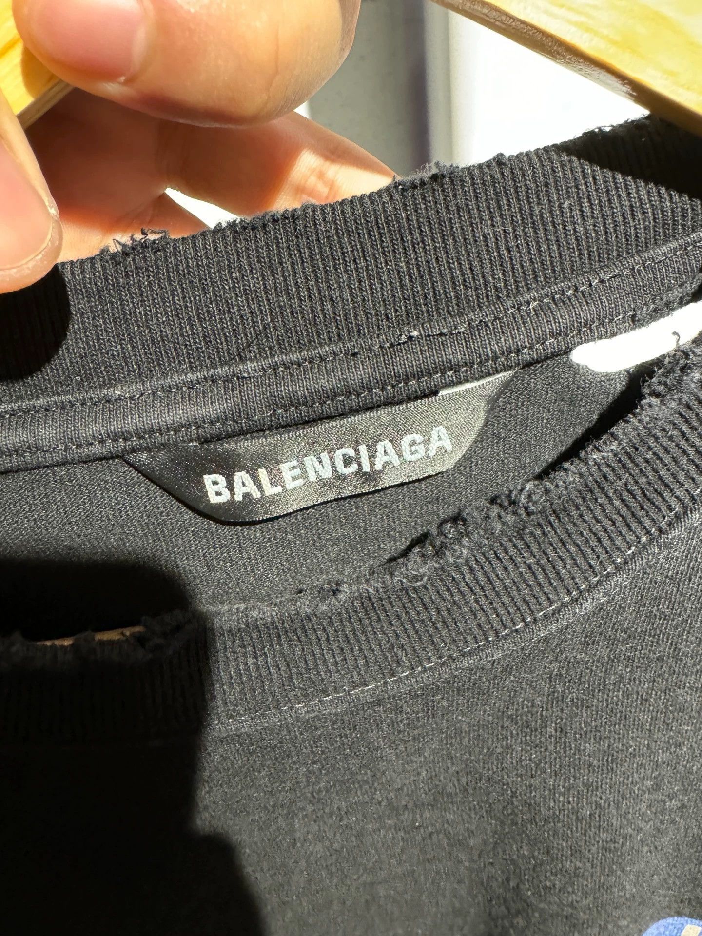 Balenciaga BalenciagaApple Music Hello My Name is Demna short sleeve shirt Size US S / EU 44-46 / 1 - 3 Thumbnail