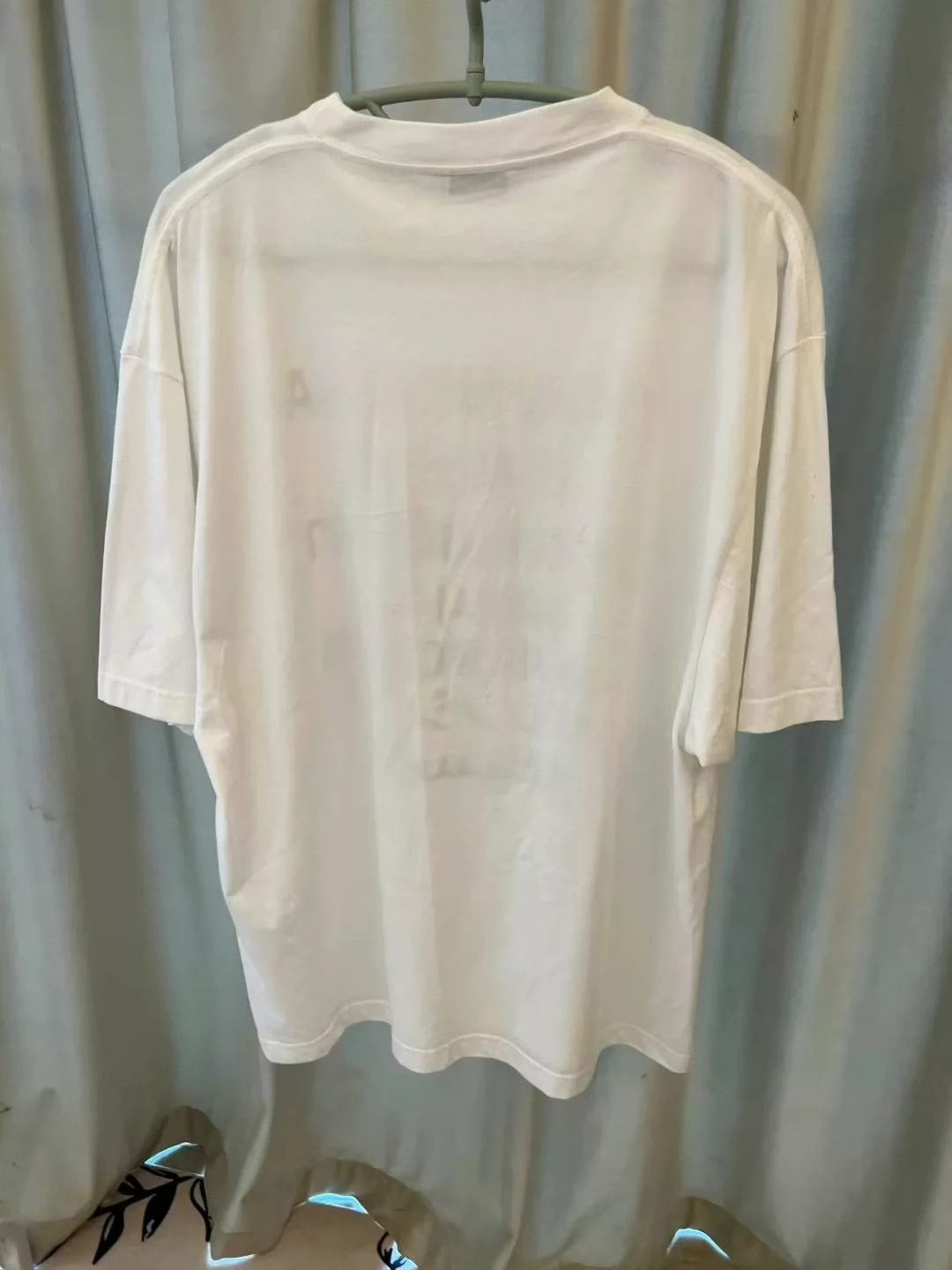 Balenciaga Balenciaga 7-language logo short sleeved T-shirt Size US XS / EU 42 / 0 - 2 Thumbnail