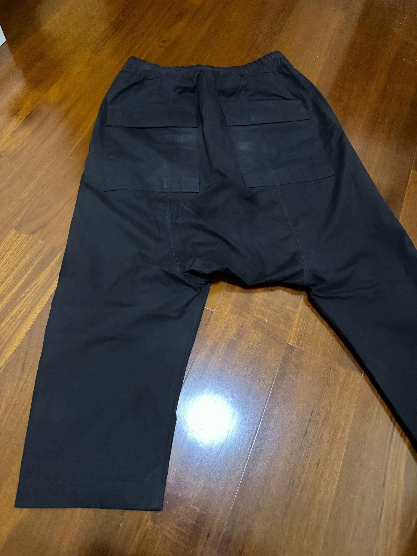 Rick Owens Rick owens Men's drawstring elastic black nylon seven-point shift pants Size US 30 / EU 46 - 4 Thumbnail