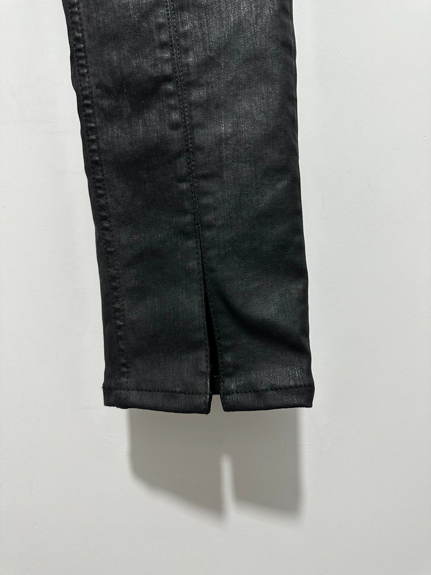 Rick Owens Rick owens Wax-brushed motorcycle trousers Size US 30 / EU 46 - 4 Thumbnail