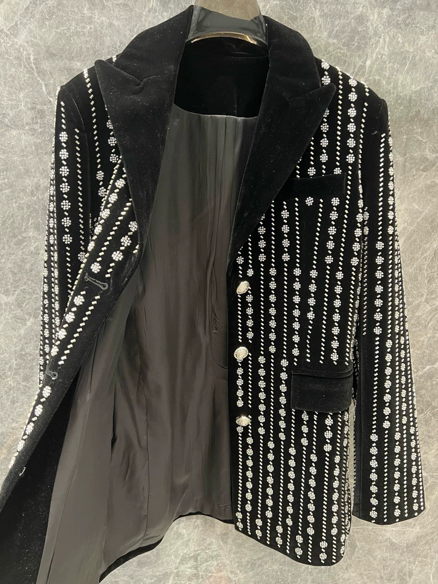 Balmain Balmain High luxury heavy industry beaded velvet lapel suit jacket Size US M / EU 48-50 / 2 - 6 Thumbnail