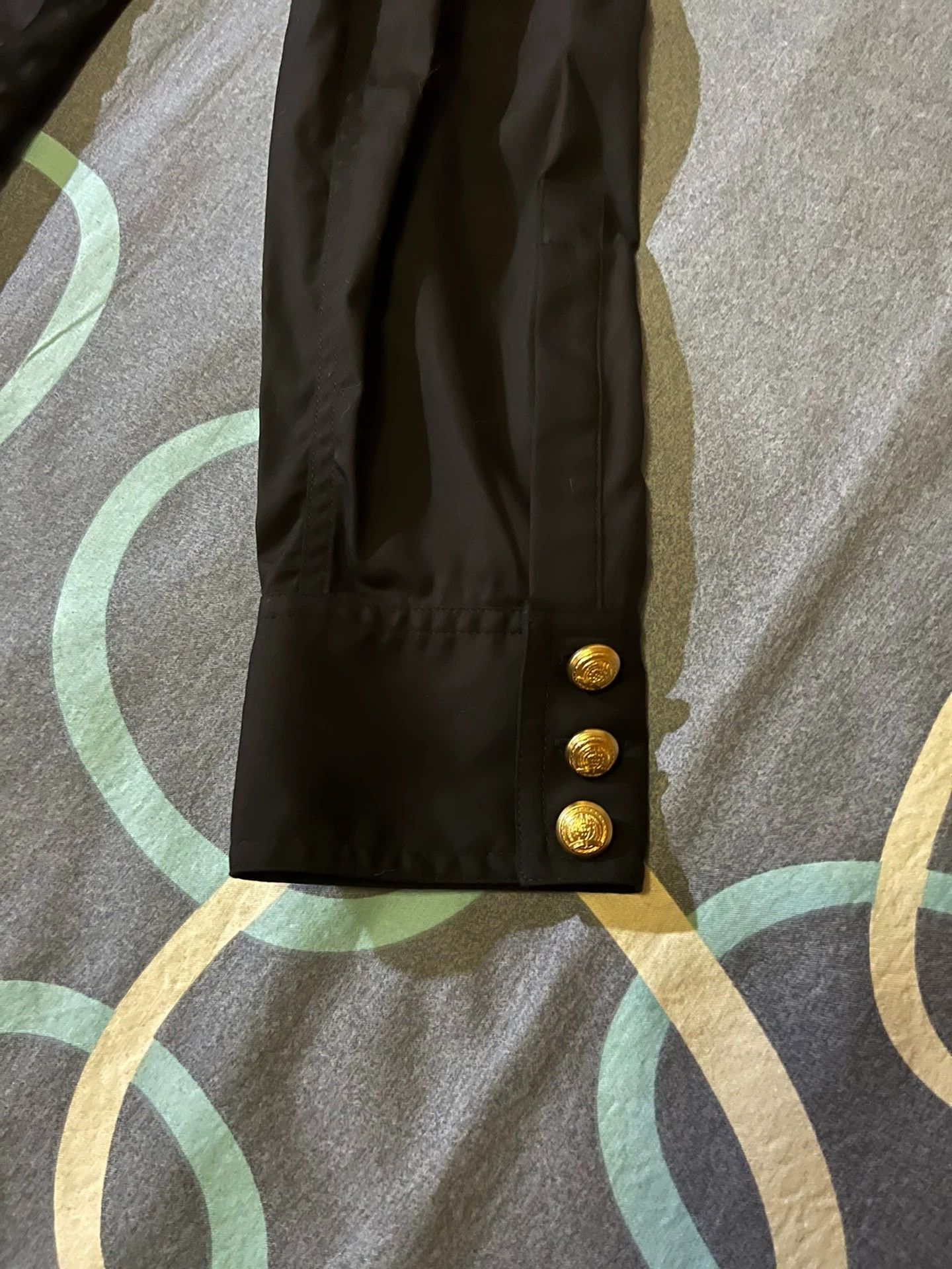 Balmain Balmain A thin suit with double-breasted gold buttons with olive collar and joint hm show. Size US L / EU 52-54 / 3 - 5 Thumbnail