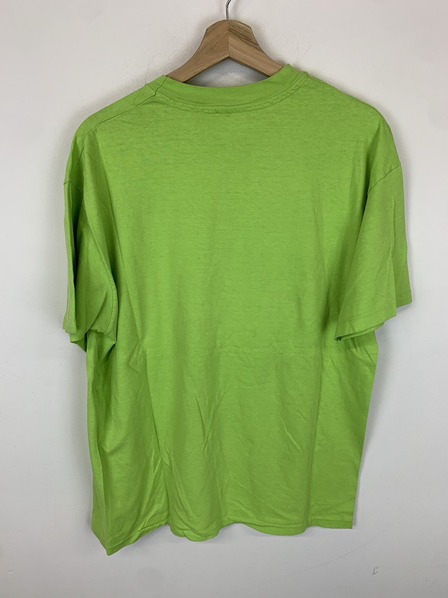Vintage Vintage 1980s Fiesta Bird Food Parrot Singlestitch Tee Size XL Size US XL / EU 56 / 4 - 4 Thumbnail