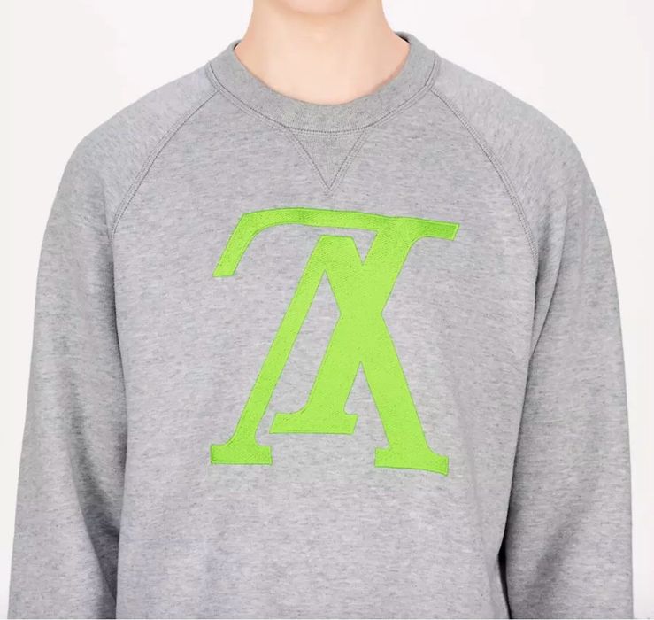 Louis Vuitton LOUIS VUITTON Upside Down LOGO Sweater Neon Yellow $995