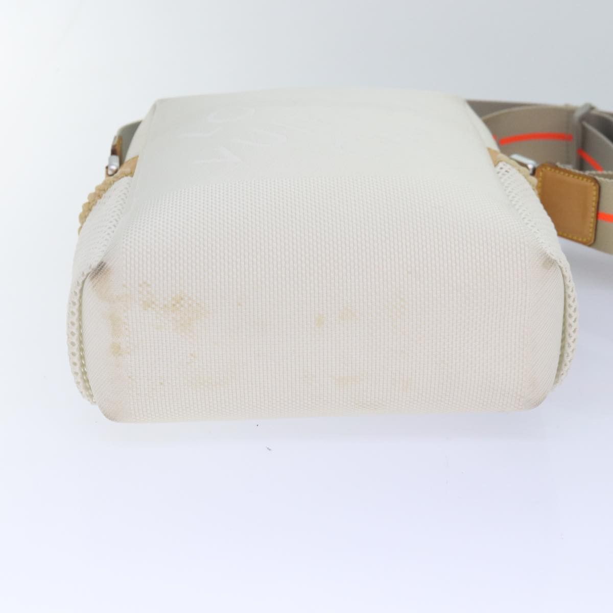 Louis Vuitton Weathery White Canvas Shoulder Bag (Pre-Owned) Size ONE SIZE - 3 Thumbnail