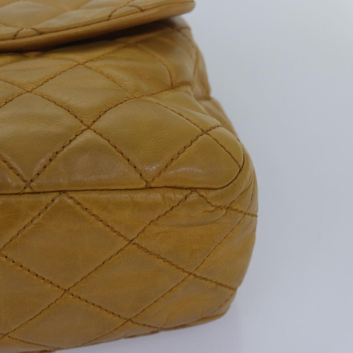 Chanel Matelassé Yellow Leather Shoulder Bag (Pre-Owned) Size ONE SIZE - 8 Thumbnail