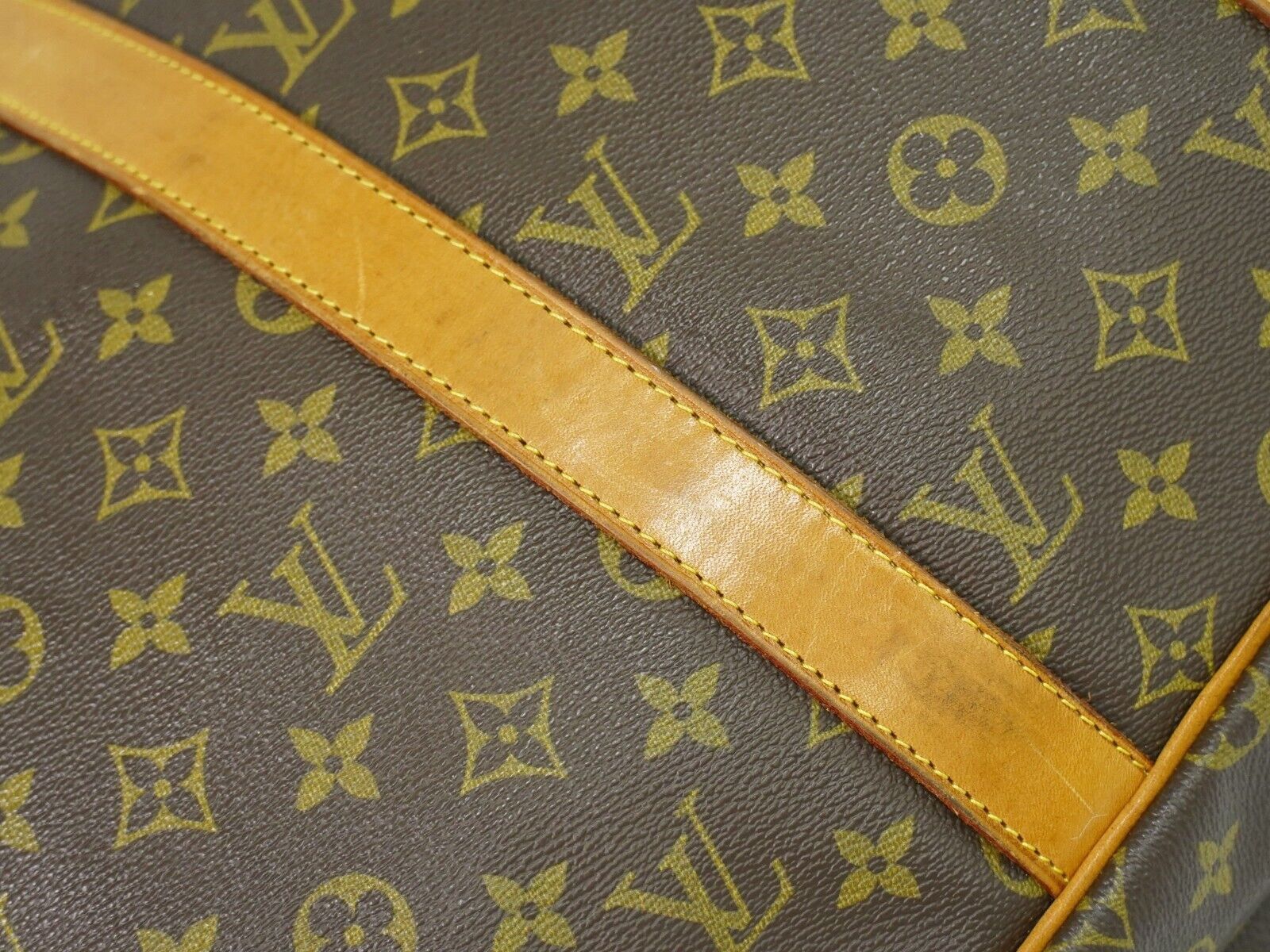 Louis Vuitton Louis Vuitton Sirius travel Size ONE SIZE - 8 Thumbnail