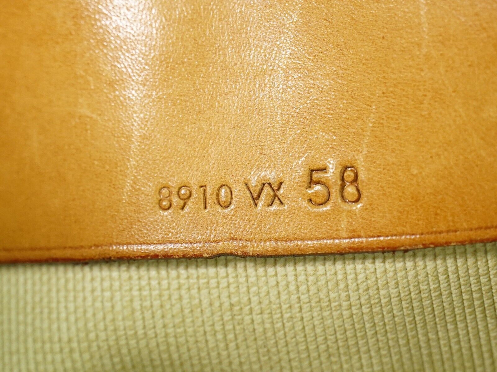 Louis Vuitton Louis Vuitton Sirius travel Size ONE SIZE - 7 Thumbnail