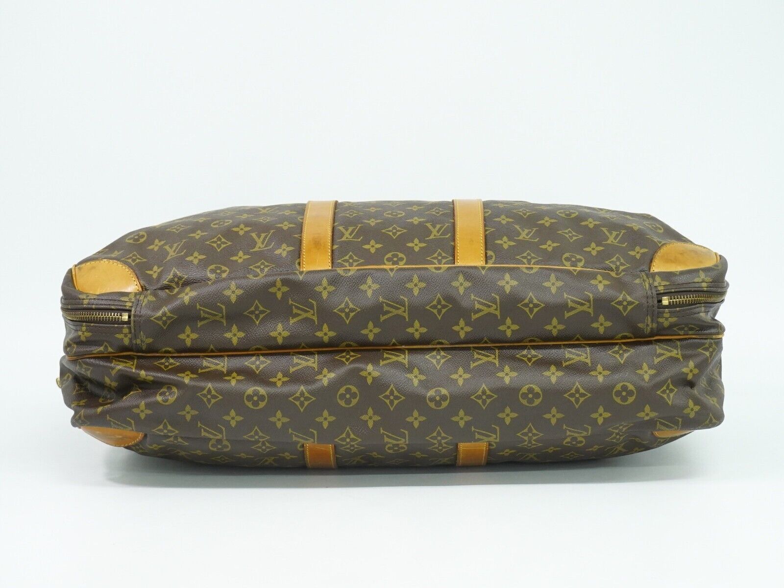 Louis Vuitton Louis Vuitton Sirius travel Size ONE SIZE - 3 Thumbnail