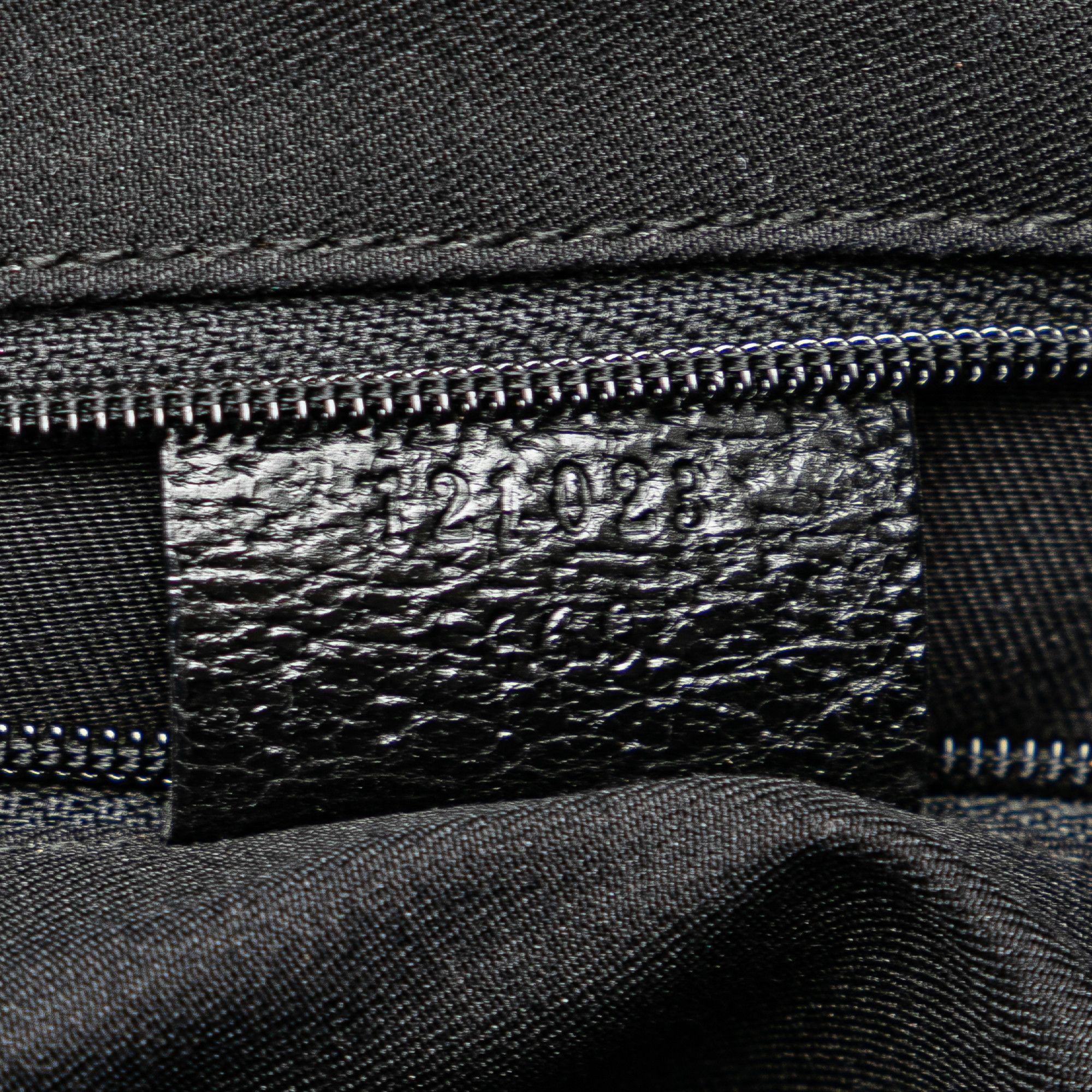 Gucci Gucci Medium GG Canvas Eclipse Shoulder Bag Size ONE SIZE - 7 Thumbnail