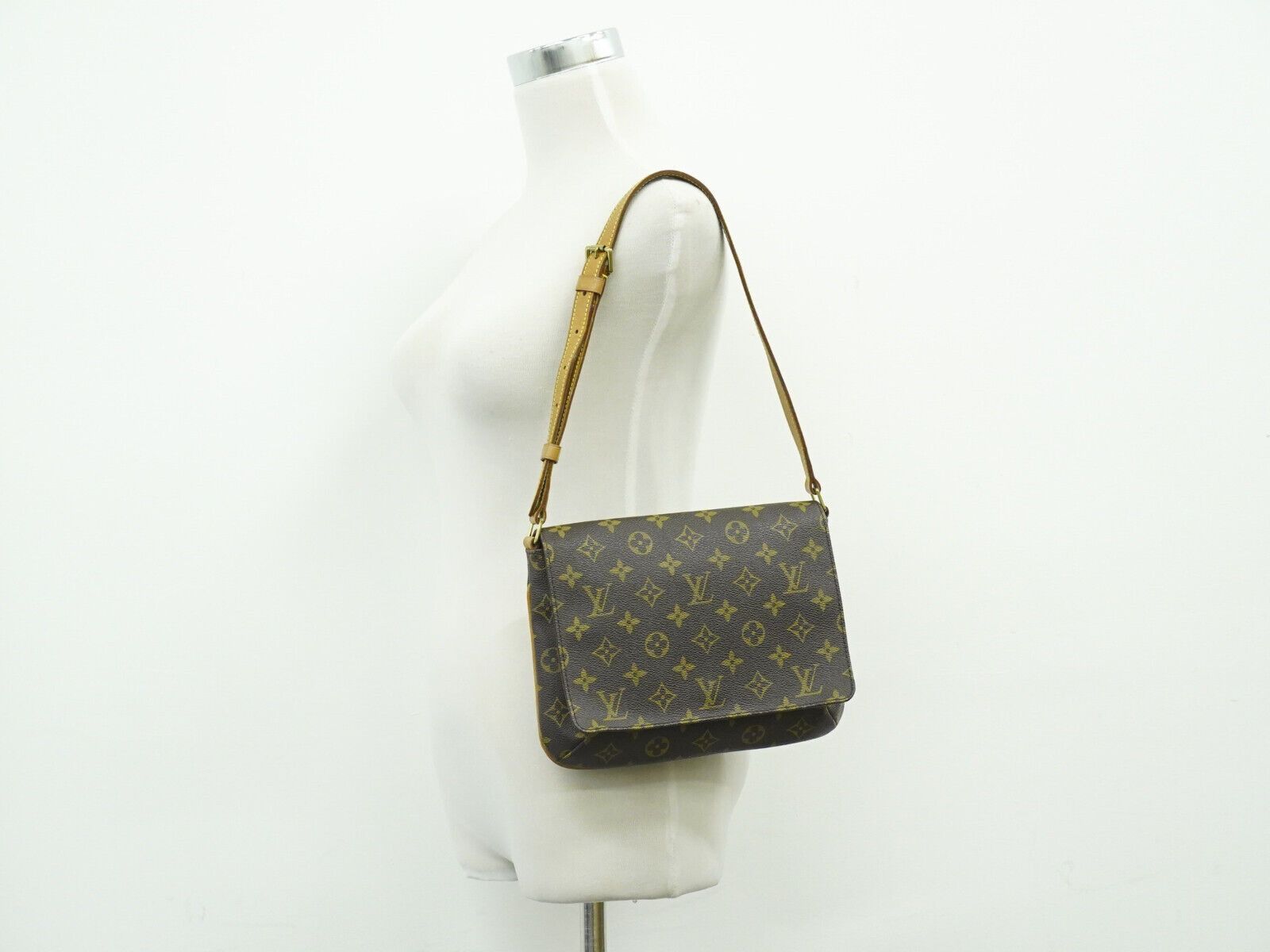 Louis Vuitton Musette Tango Brown Canvas Shoulder Bag (Pre-Owned) Size ONE SIZE - 8 Thumbnail