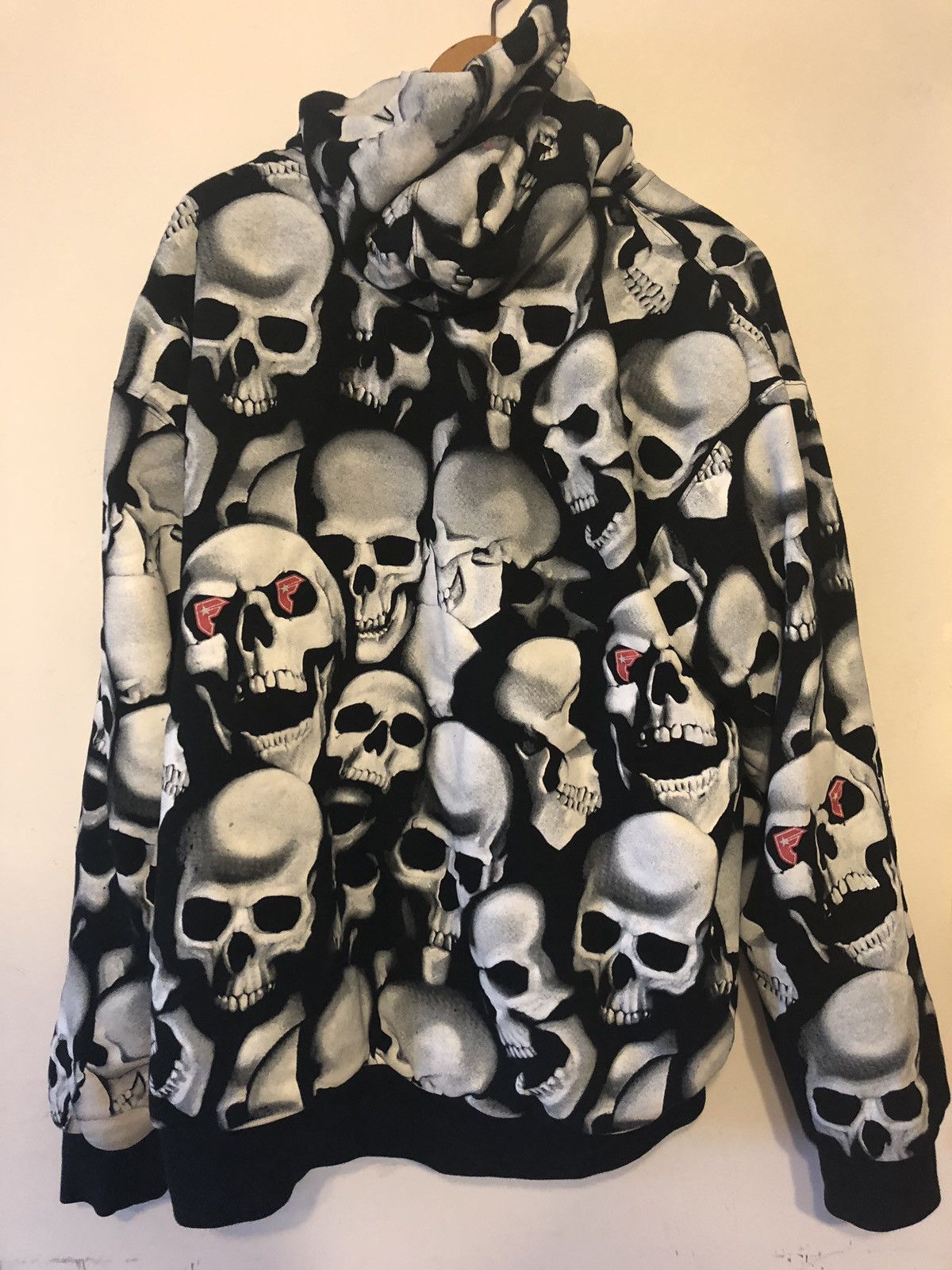 Famous Stars And Straps Skull Hoodie Grailed
