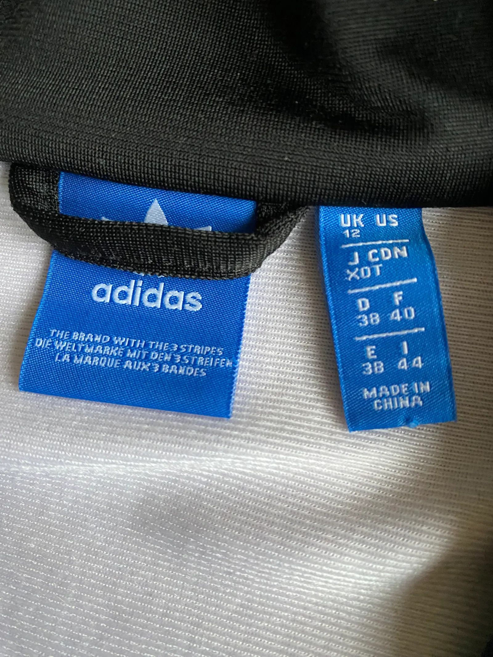 Adidas Adidas Vintage tennis collection Jacket Size S / US 4 / IT 40 - 2 Thumbnail