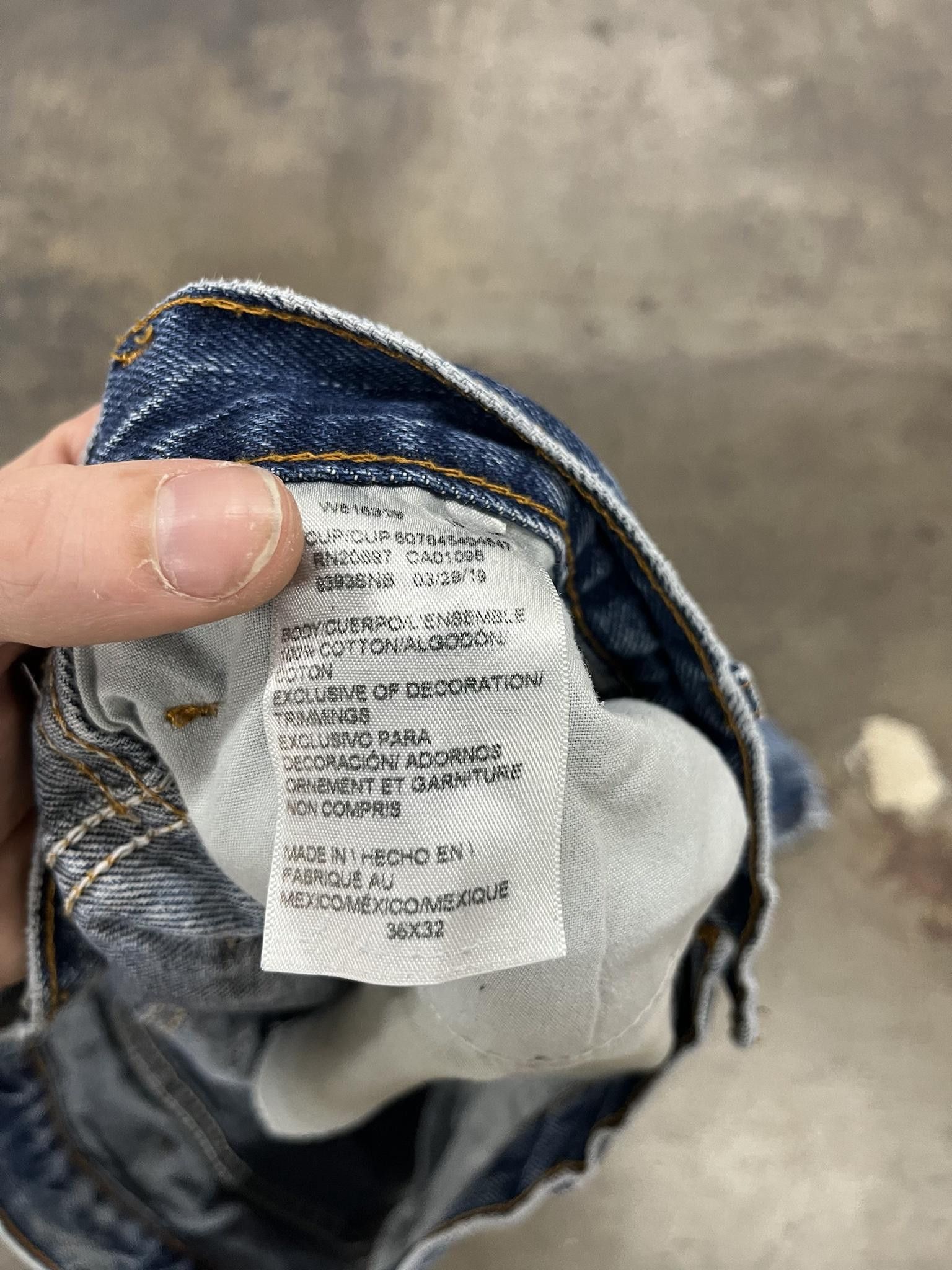 Jean × Vintage 2000's Dickies Regular Fit Whishkered Denim With Pocket Distressing Size US 36 / EU 52 - 3 Thumbnail