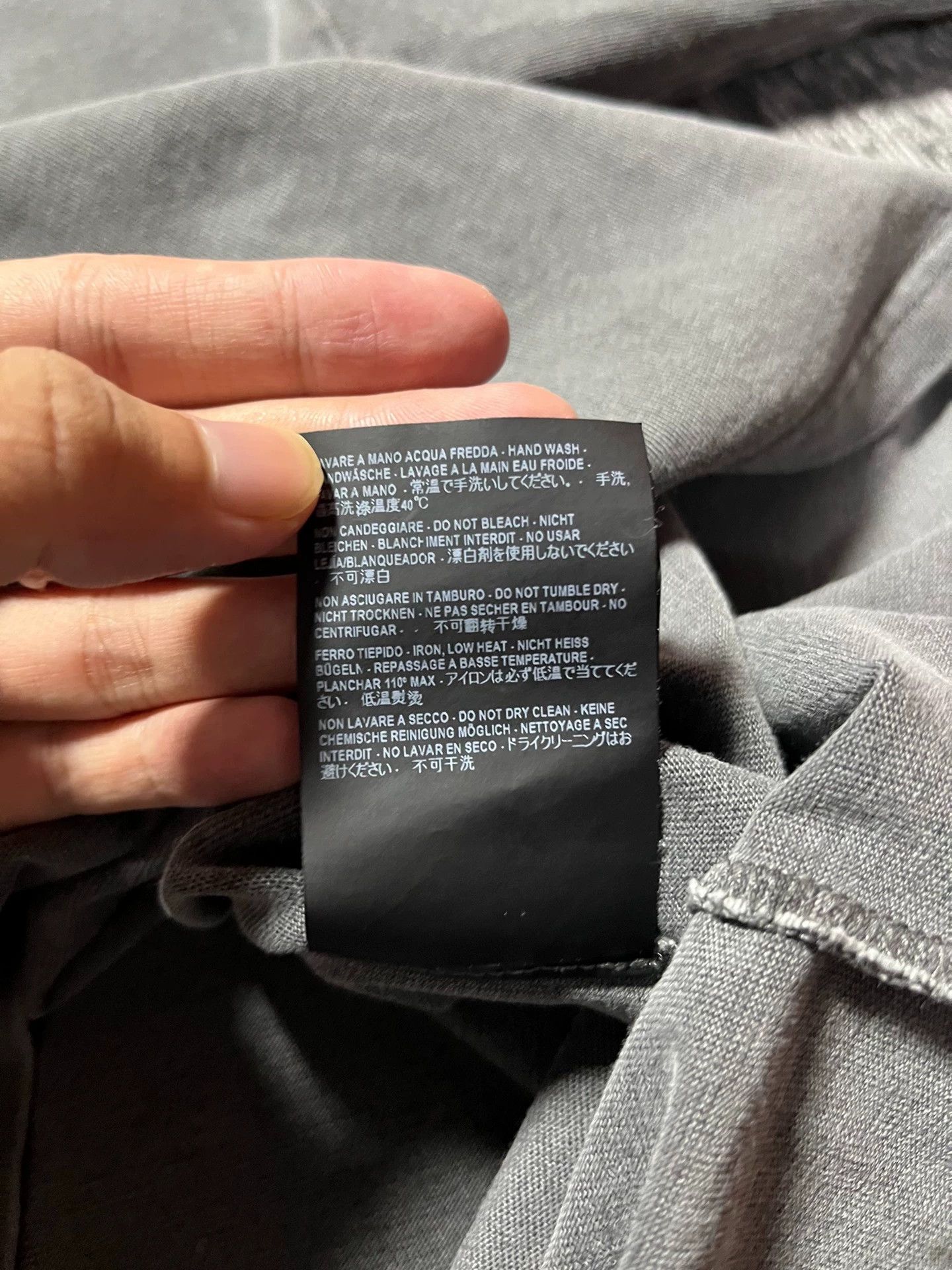 Balenciaga Balenciaga fashion show loose fit gray short sleeved t-shirt Size US S / EU 44-46 / 1 - 6 Thumbnail