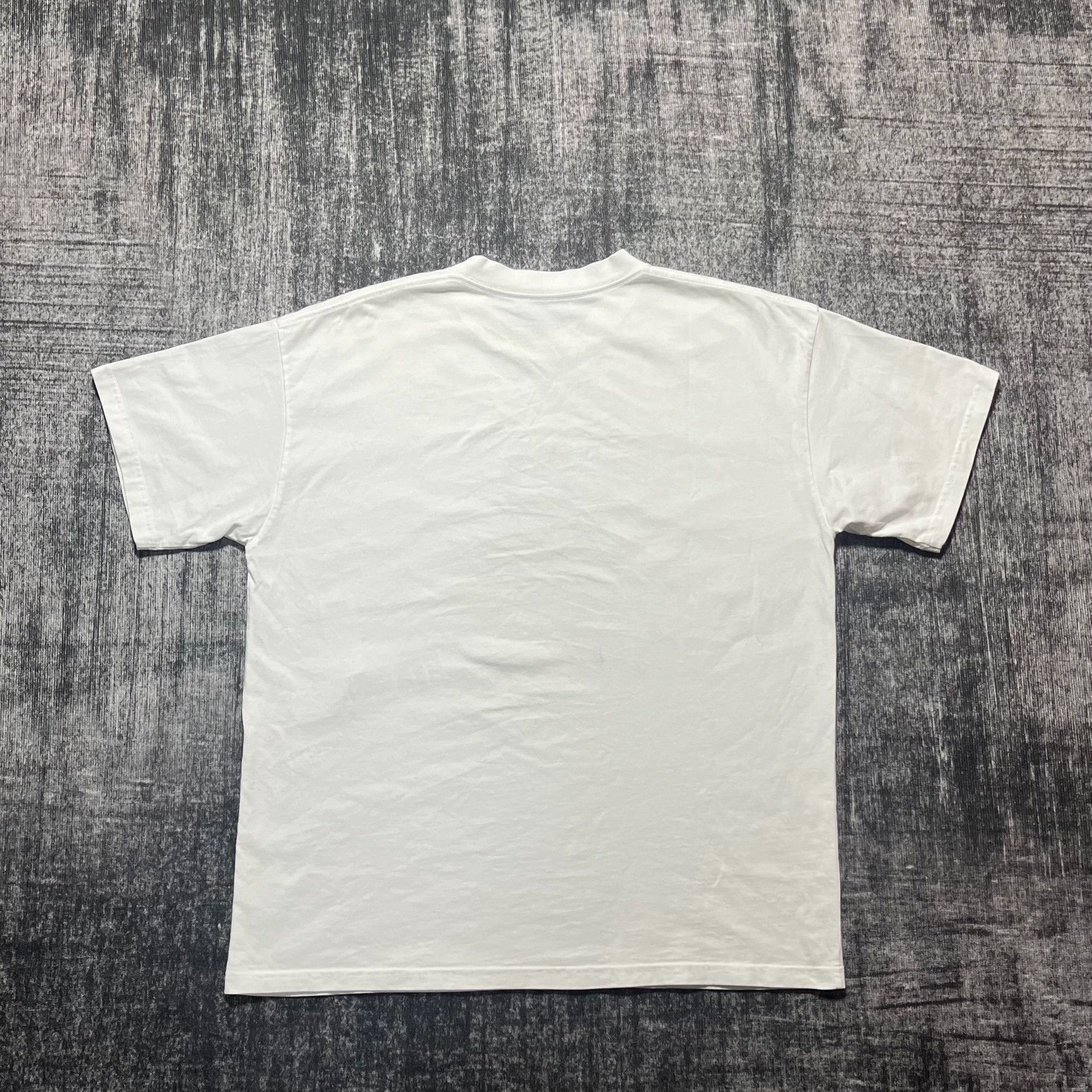 Balenciaga Balenciaga Cupid Embroidered Logo White L Short Sleeve T-shirt Size US L / EU 52-54 / 3 - 2 Thumbnail
